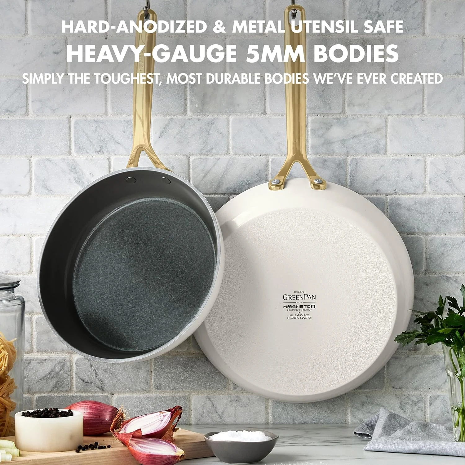 ست تابه 2 تکه گرین پن GP5، سایز 9.5 و 11 اینچ، آلومینیوم سخت آنودایز شده با پوشش نچسب سرامیکی سالم و بدون PFAS، دسته های شامپاین، سطح صاف، مناسب برای اجاق های القایی، قابل شستشو در ماشین ظرفشویی و استفاده در فر، رنگ خاک رس ست تابه 2 تکه گرین پن GP5، سایز 9.5 و 11 اینچ، آلومینیوم سخت آنودایز شده با پوشش نچسب سرامیکی سالم و بدون PFAS، دسته های شامپاین، سطح صاف، مناسب برای اجاق های القایی، قابل شستشو در ماشین ظرفشویی و استفاده در فر، رنگ خاک رس