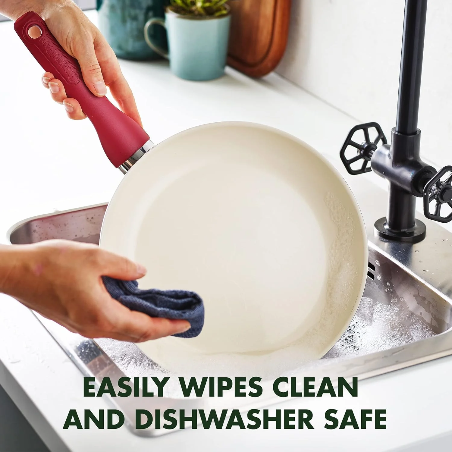 تابه سرخ کن 30 سانتی متری نچسب سرامیکی سالم گرین پن ریو، بدون PFAS، قابل شستشو در ماشین ظرفشویی، قرمز تابه سرخ کن 30 سانتی متری نچسب سرامیکی سالم گرین پن ریو، بدون PFAS، قابل شستشو در ماشین ظرفشویی، قرمز