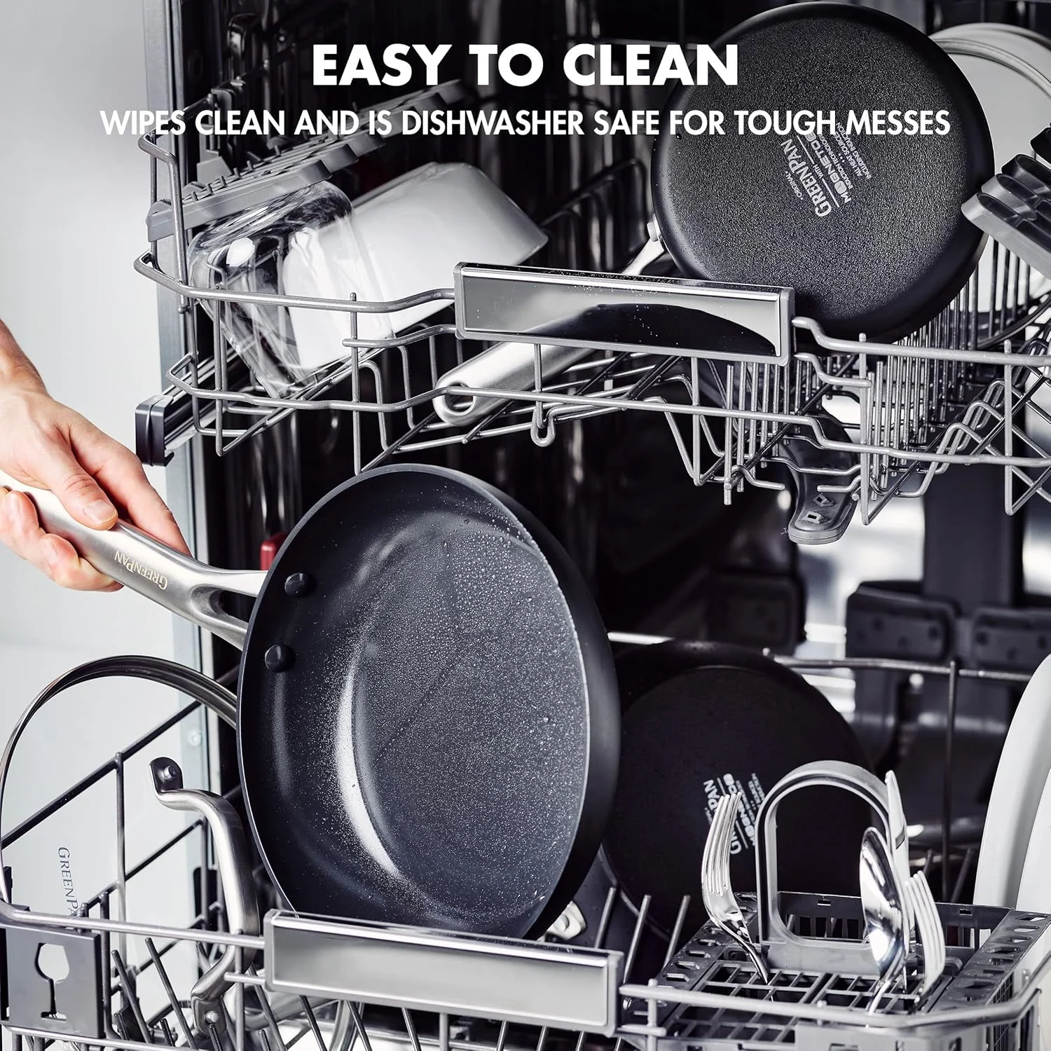 تابه سرخ کن 28 سانتی متری گرین پن امگا با پوشش نچسب سرامیکی سالم و بدنه آنودایز سخت، بدون PFAS، مناسب برای اجاق های القایی، قابل شستشو در ماشین ظرفشویی، قابل استفاده در فر، مشکی