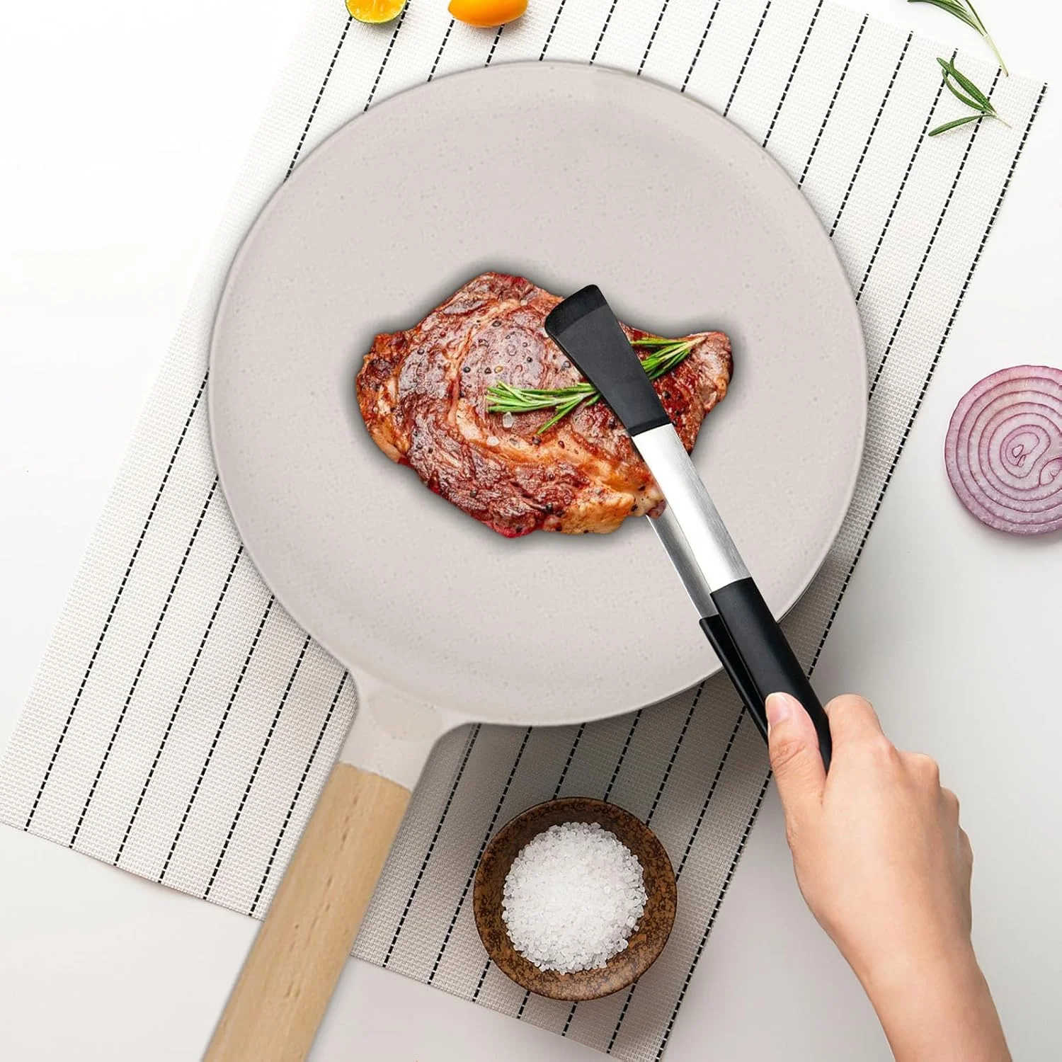 تابه نچسب، تابه و ماهیتابه 24 سانتی متری | رسانای سریع حرارت با دسته ارگونومیک، ظروف پخت و پز برای اجاق گاز، فر، آشپزخانه، پخت و پز حرفه ای رستوران تابه نچسب، تابه و ماهیتابه 24 سانتی متری | رسانای سریع حرارت با دسته ارگونومیک، ظروف پخت و پز برای اجاق گاز، فر، آشپزخانه، پخت و پز حرفه ای رستوران