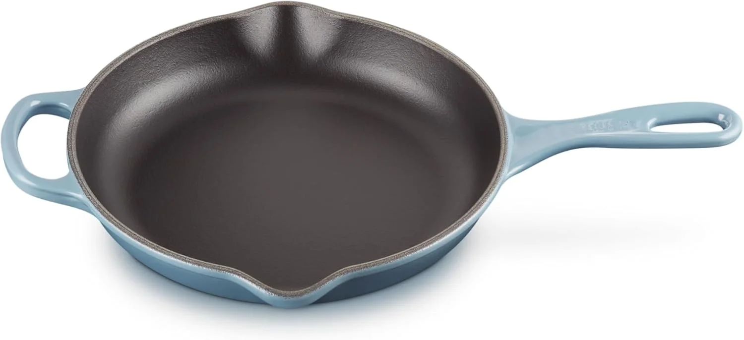 تابه چدنی لعاب دار لو کرست مدل Signature با دسته کمکی و دو لبه برای ریختن، 23 سانتی متر، شامبری، 20182234340422