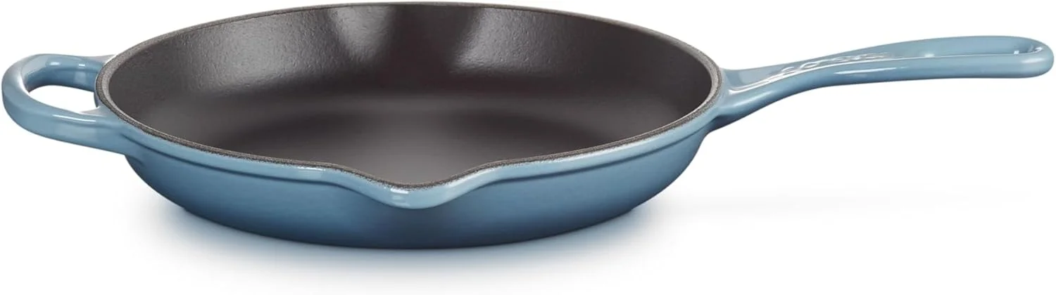 تابه چدنی لعاب دار لو کرست مدل Signature با دسته کمکی و دو لبه برای ریختن، 23 سانتی متر، شامبری، 20182234340422