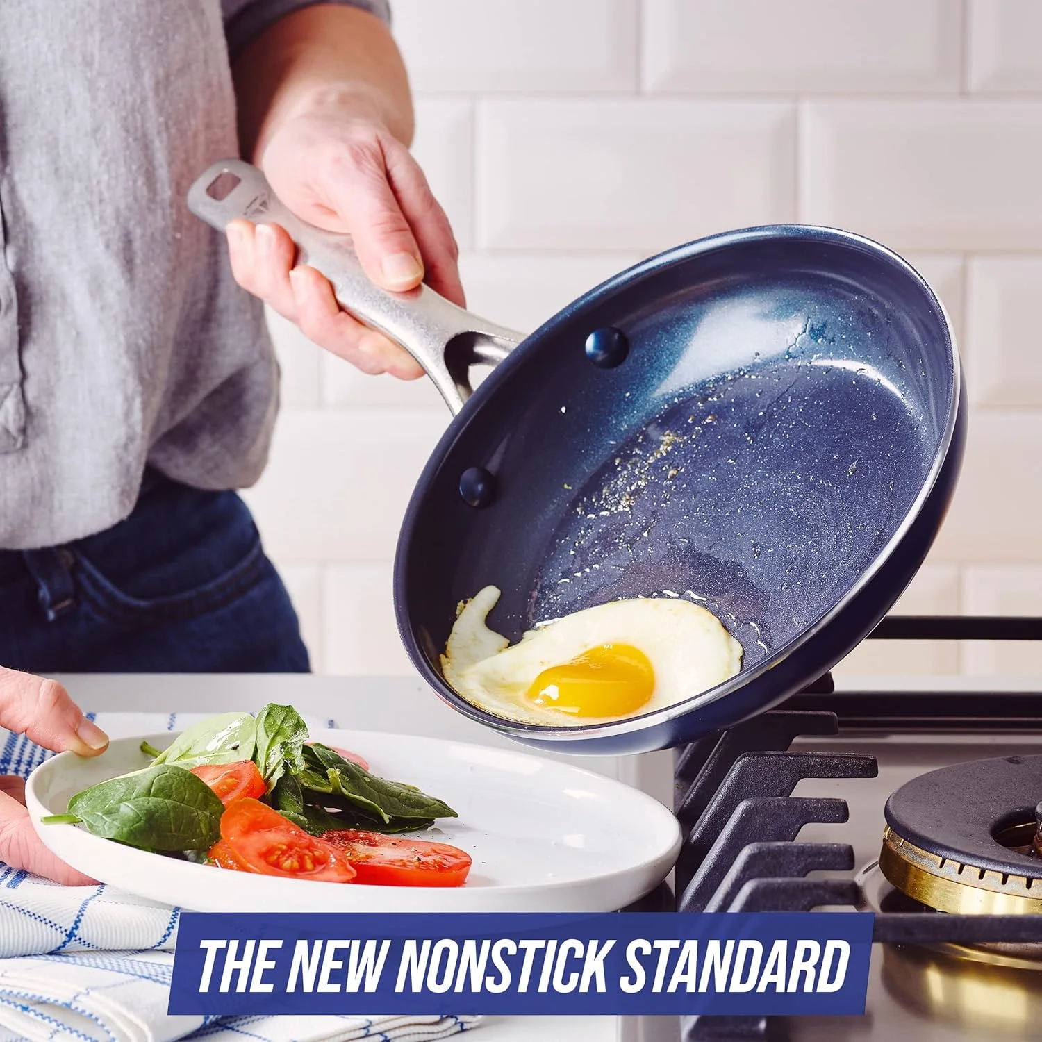 تابه سرامیکی نچسب الماسی آبی Blue Diamond، سایز 20 سانتی متر، بدون PFAS، مناسب برای اجاق های القایی و فر، آبی