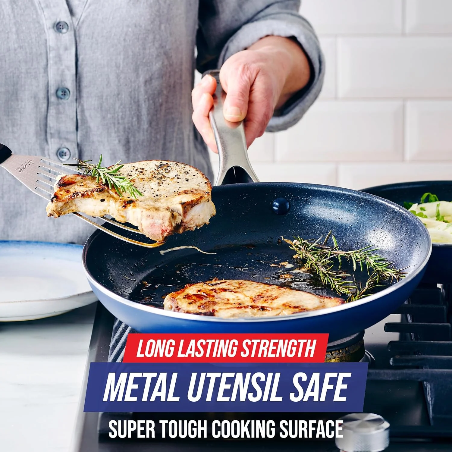 تابه سرامیکی نچسب با روکش الماس Blue Diamond، سایز 30 سانتی متر، مناسب برای اجاق های القایی و قابل استفاده در فر، آبی