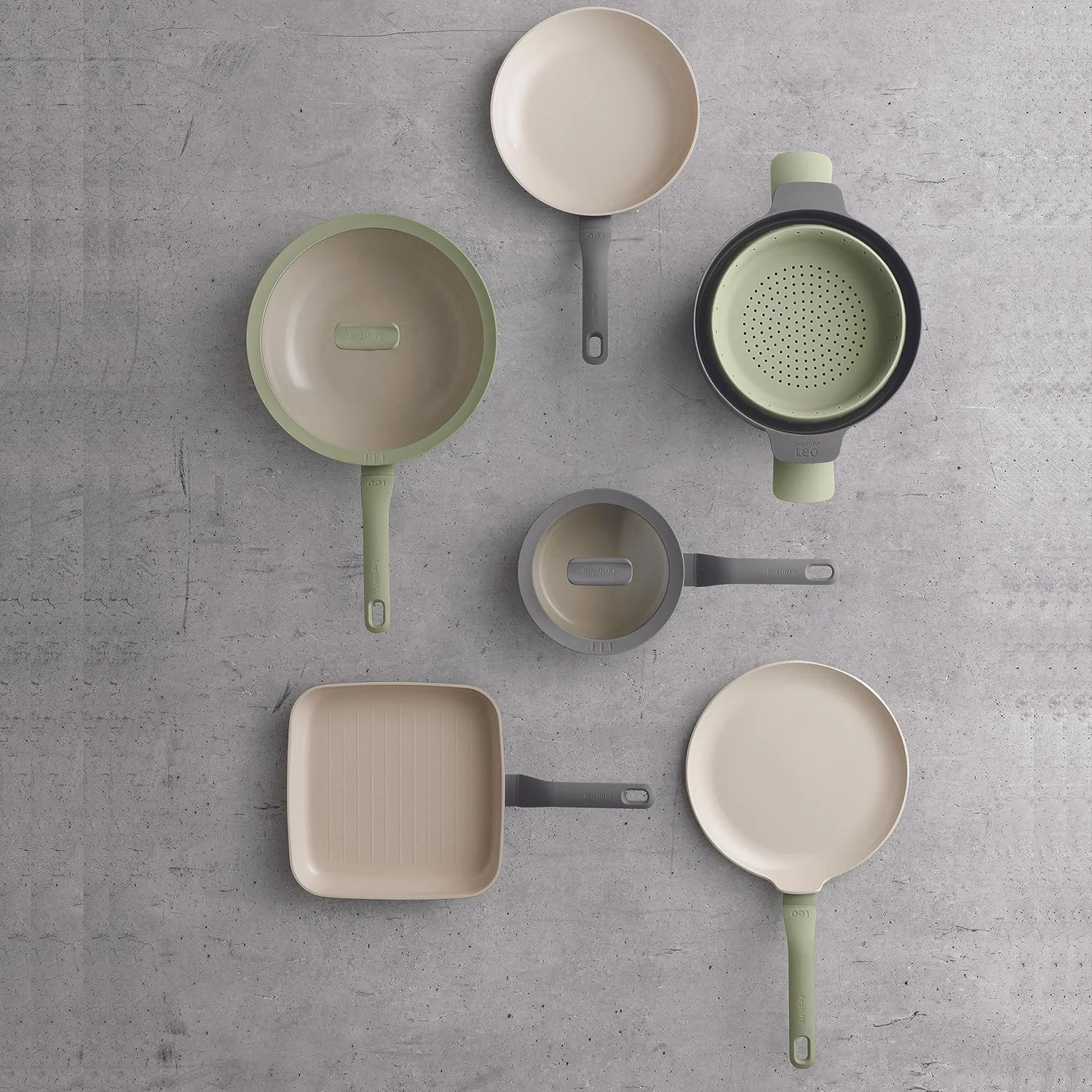 تابه سرامیکی نچسب برگهاف مدل Balance، سایز 9.5 اینچ، آلومینیوم بازیافتی، پوشش غیر سمی، دسته خنک، مناسب برای اجاق های القایی، 100% پایدار، پخت و پز سالم، رنگ Moonmist