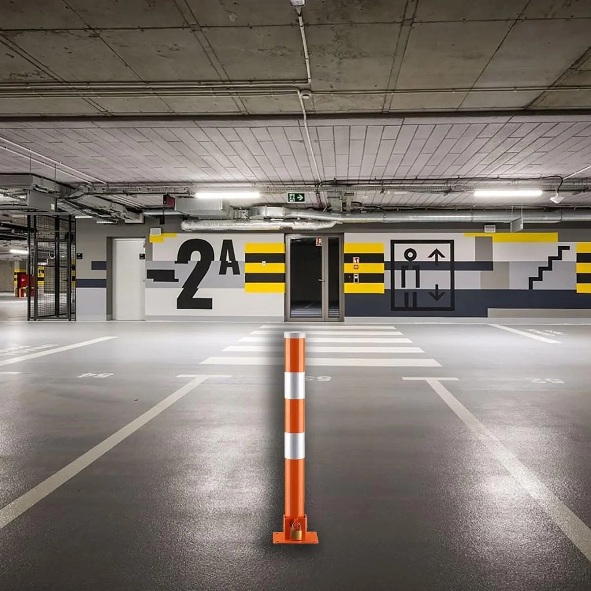 مانع تاشو قفل‌دار پارکینگ، استوانه ایمنی، استوانه فولادی برای پیاده‌رو و ورودی با پیچ لنگر، ستون‌های امنیتی با دید بالا برای مناطق حساس به ترافیک، ستون ایمنی گاراژ پارکینگ در فضای باز