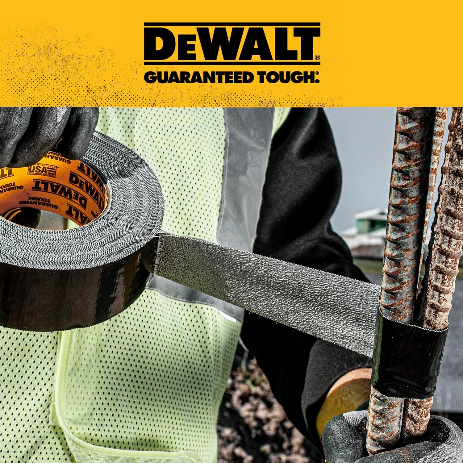 نوار چسب مشکی فوق العاده مقاوم DEWALT، 48 میلی متر × 27 متر، بسته 2 عددی نوار چسب مشکی فوق العاده مقاوم DEWALT، 48 میلی متر × 27 متر، بسته 2 عددی