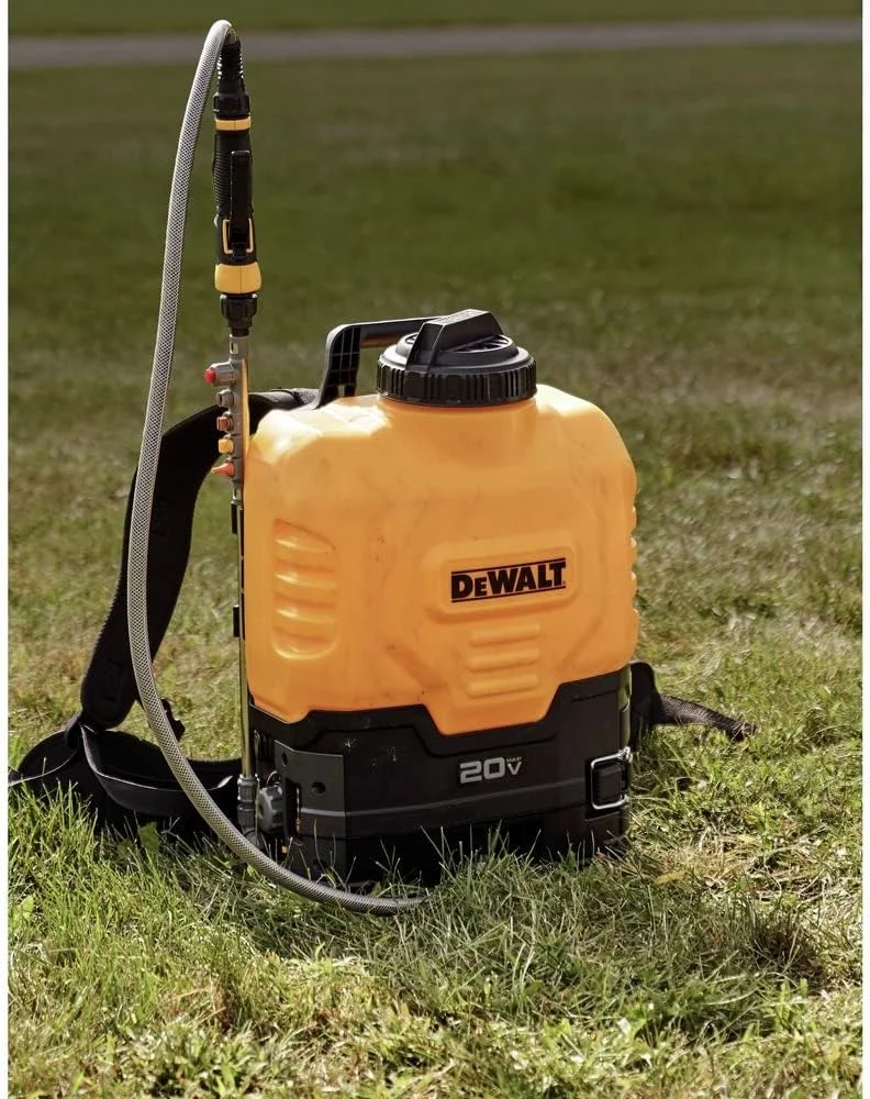 سمپاش پشتی با باتری لیتیوم-یونی 20 ولت DEWALT، سمپاش برقی (فقط ابزار)، 4 گالن سمپاش پشتی با باتری لیتیوم-یونی 20 ولت DEWALT، سمپاش برقی (فقط ابزار)، 4 گالن
