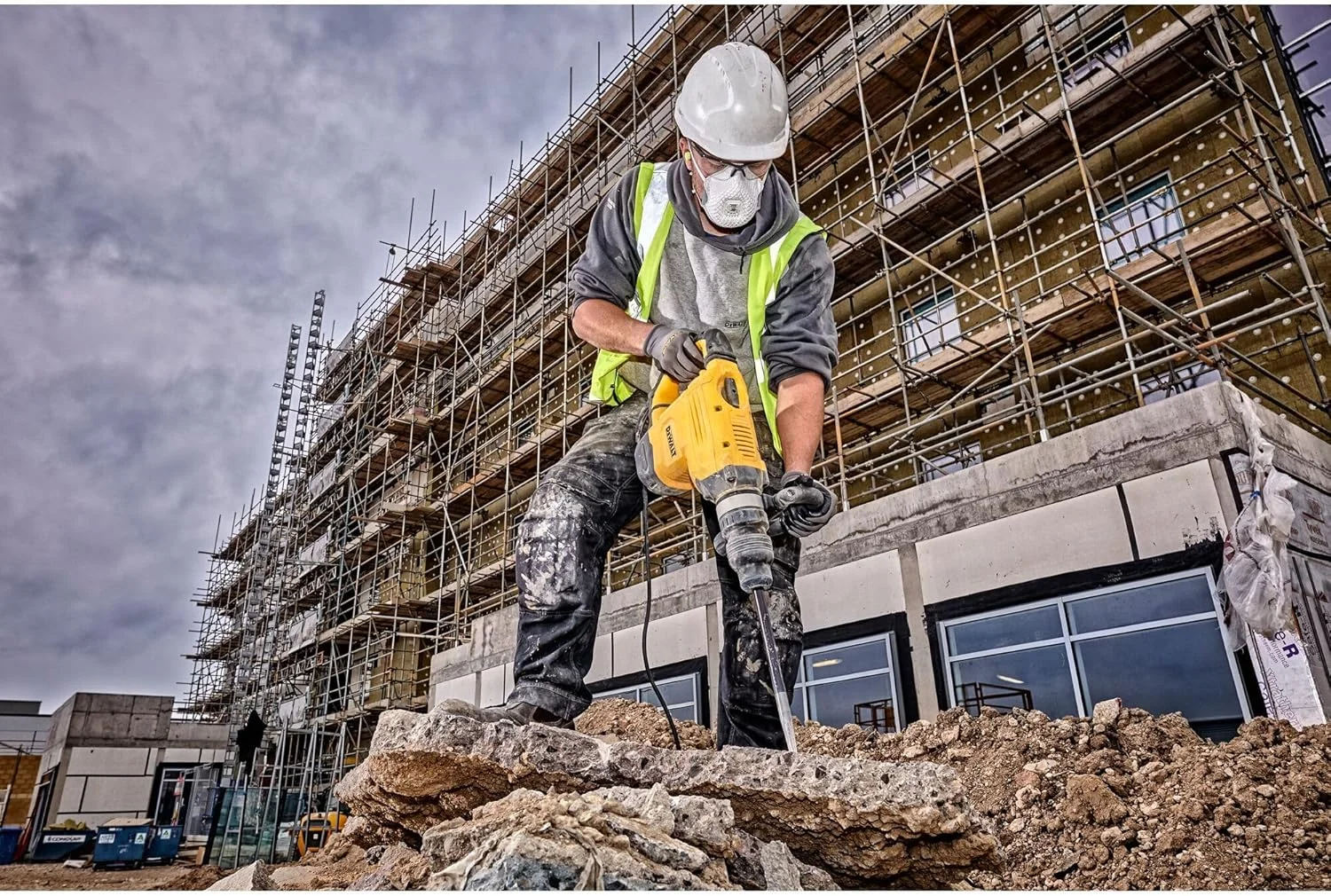 چکش تخریب 1600 وات DEWALT D25872K-QS