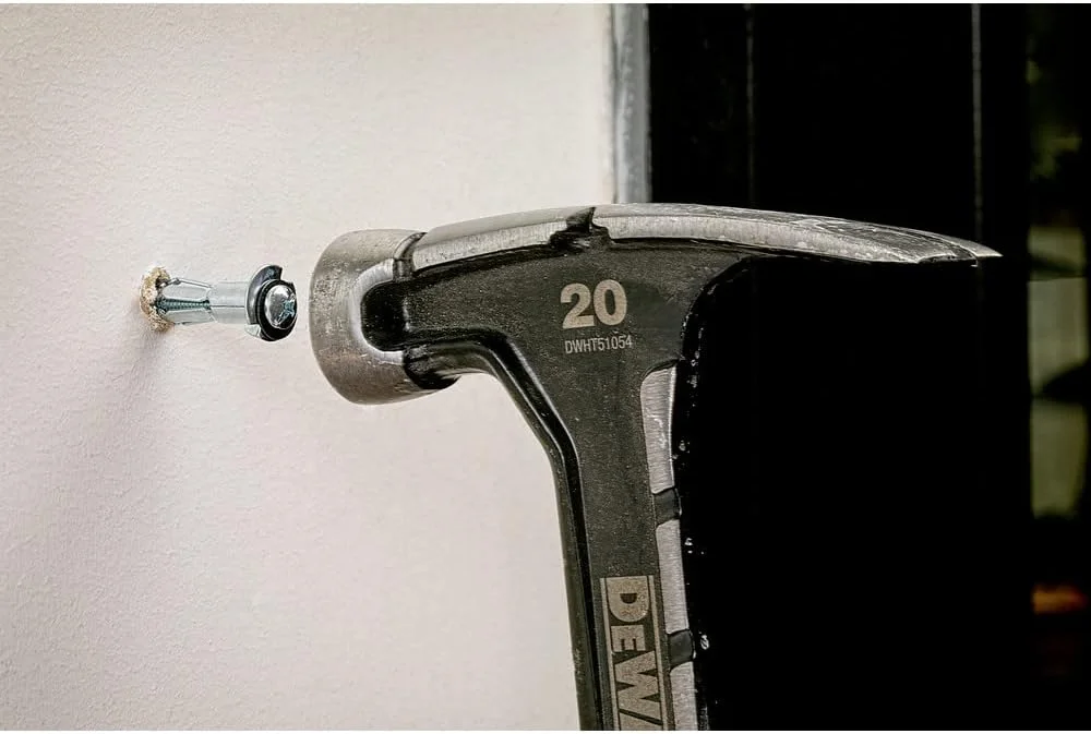 چکش پنجه ای دیوالت مدل DWHT51054 با وزن 20 اونس، سایز واحد