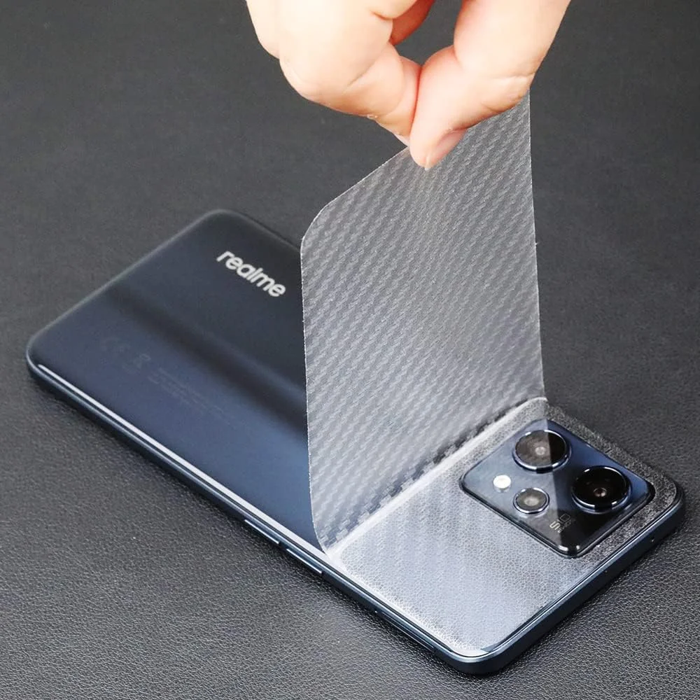 محافظ صفحه نمایش شیشه ای سخت با درجه سختی 9H مناسب برای گوشی ریلمی 9 پرو پلاس 5G / Realme 9 Pro+ 5G سایز 6.4 اینچ، بسته 2 عددی به همراه 1 عدد محافظ لنز دوربین و 1 عدد برچسب فیبر کربن پشت گوشی، نصب آسان محافظ صفحه نمایش شیشه ای سخت با درجه سختی 9H مناسب برای گوشی ریلمی 9 پرو پلاس 5G / Realme 9 Pro+ 5G سایز 6.4 اینچ، بسته 2 عددی به همراه 1 عدد محافظ لنز دوربین و 1 عدد برچسب فیبر کربن پشت گوشی، نصب آسان