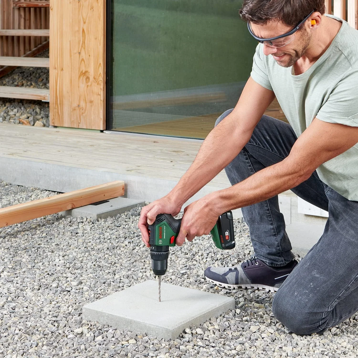 دریل چکشی شارژی بوش UniversalImpact 18V-60 (بدون باتری، سیستم 18 ولت، بسته بندی کارتنی)