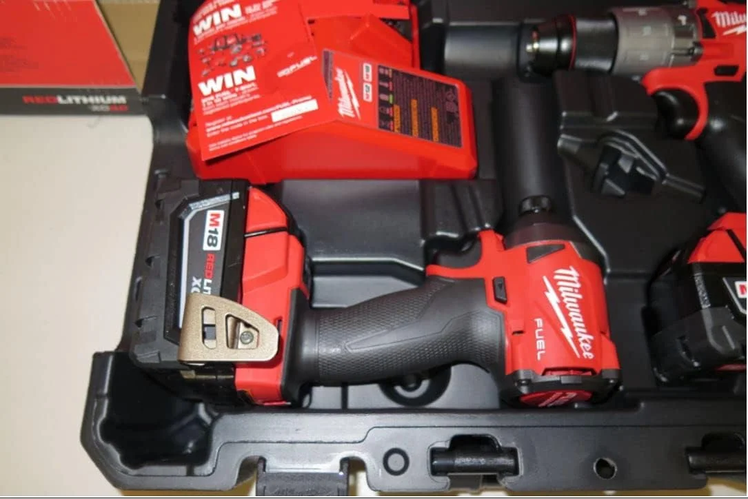 کیت دریل چکشی و ضربهای میلواکی مدل 2997-22 کیت دریل چکشی و ضربهای میلواکی مدل 2997-22