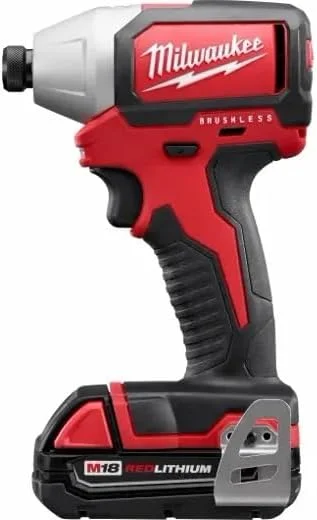 کیت درایور ضربه ای M18 1/4 اینچی شش گوش براشلس میلواکی مدل 2750-22CT کیت درایور ضربه ای M18 1/4 اینچی شش گوش براشلس میلواکی مدل 2750-22CT