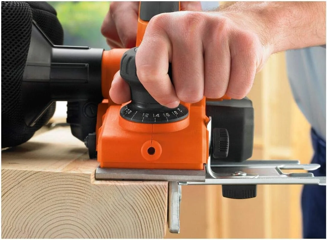 KW750K-QS - رنده برقی 750 وات به همراه کیف