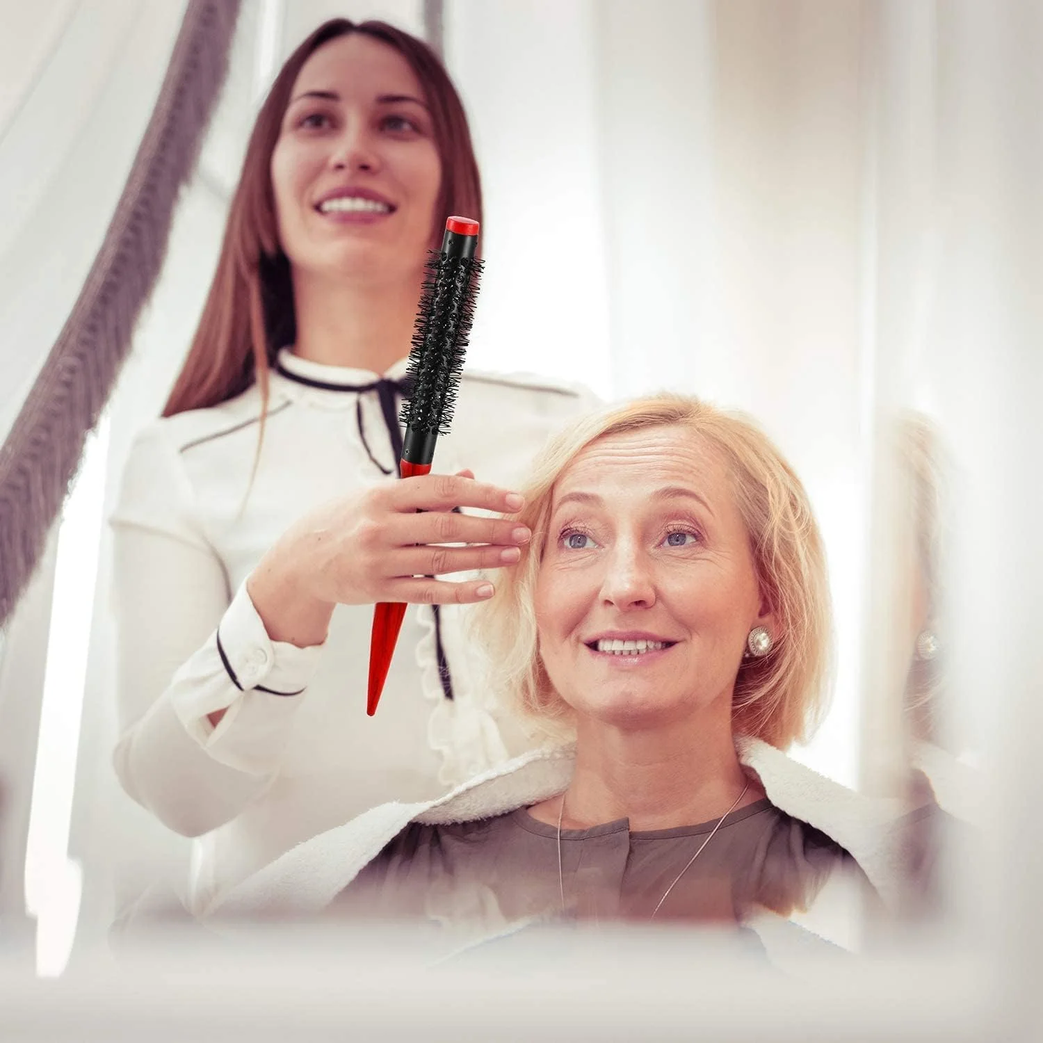 برس مو گرد کوچک TERRIFI، دسته مخروطی 4 عددی، برس مو استوانهای آلومینیومی نایلونی مناسب سشوار کشیدن، فر کردن و صاف کردن مو برس مو گرد کوچک TERRIFI، دسته مخروطی 4 عددی، برس مو استوانهای آلومینیومی نایلونی مناسب سشوار کشیدن، فر کردن و صاف کردن مو