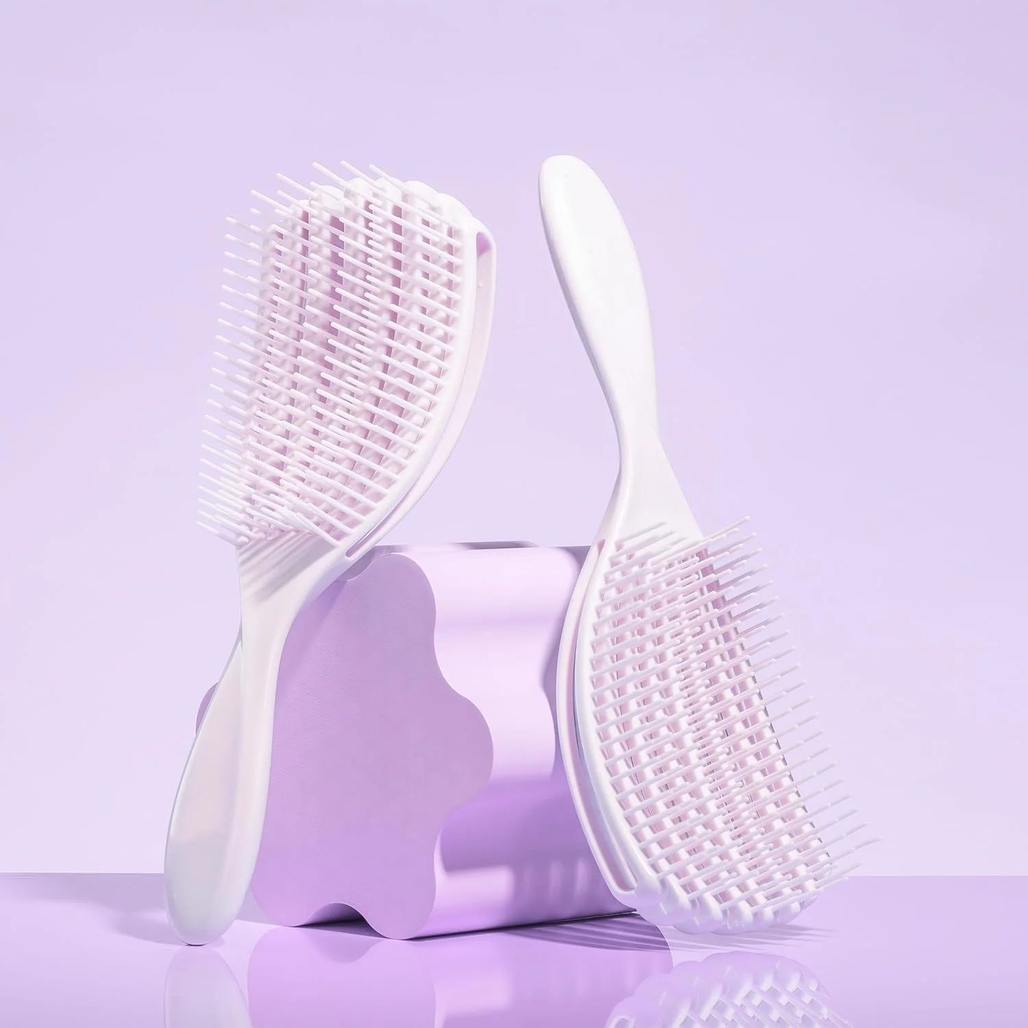 برس باز کننده گره مو | باز کردن گره انواع مو | برای موهای خیس و خشک | رشته های انعطاف پذیر برای برس زدن و تمیز کردن بدون درد | از بین بردن گره ها و کاهش شکستگی | (بنفش) برس باز کننده گره مو | باز کردن گره انواع مو | برای موهای خیس و خشک | رشته های انعطاف پذیر برای برس زدن و تمیز کردن بدون درد | از بین بردن گره ها و کاهش شکستگی | (بنفش)