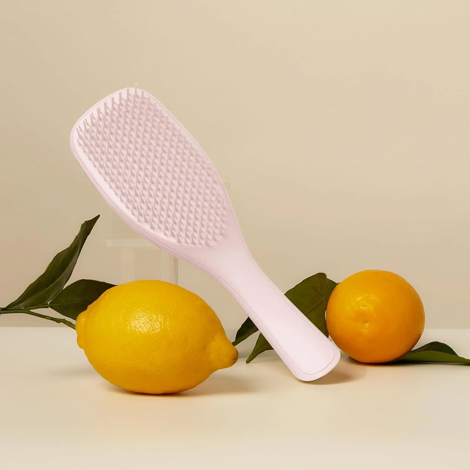 برس باز کننده گره مو Tangle Teezer گیاهی، برس موی خشک و خیس، از بین برنده گره و کاهش دهنده شکستگی مو برای انواع مو، صورتی پف نبات برس باز کننده گره مو Tangle Teezer گیاهی، برس موی خشک و خیس، از بین برنده گره و کاهش دهنده شکستگی مو برای انواع مو، صورتی پف نبات