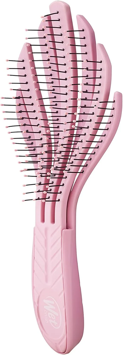 برس باز کننده گره موی فر وت براش Go Green - صورتی کم رنگ - موهای نرم و انعطاف پذیر IntelliFlex به راحتی گره ها را باز می کنند - مناسب برای انواع مو - بدون موخوره و بدون درد برای موهای خیس یا خشک