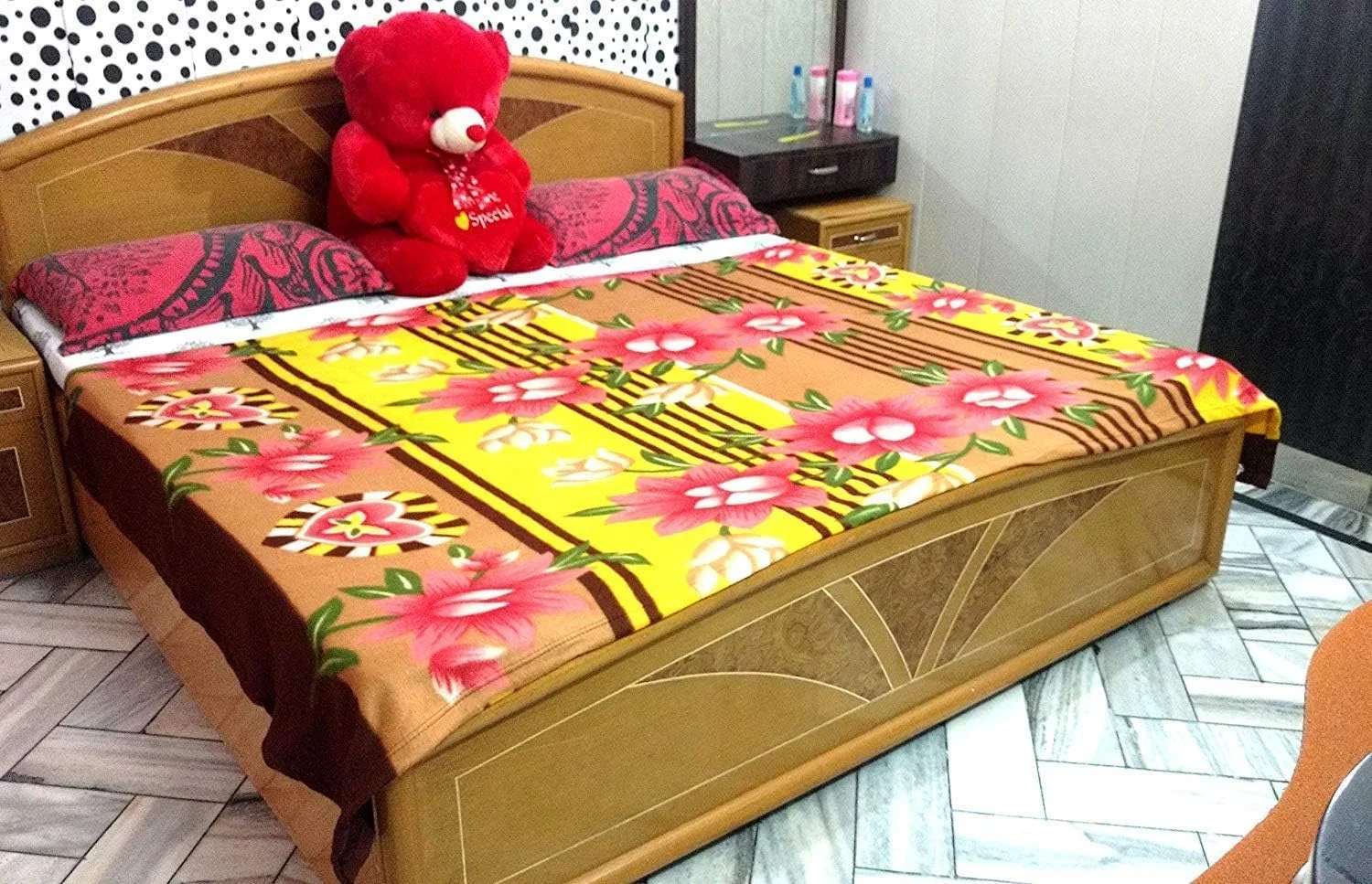 Home Stylish Soft Warm Fleece Throw Microfiber Plush Printed Blanket for Bed, Camping, Traveling (Double)