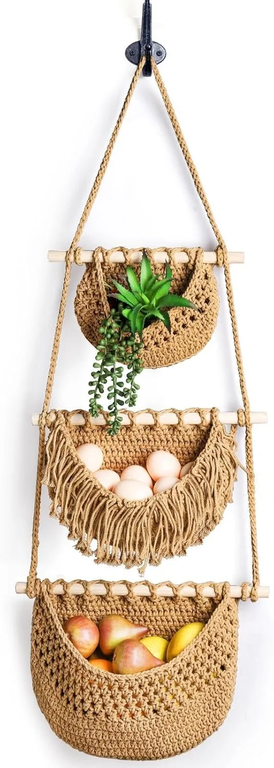 سبد میوه آویز 3 طبقه، سبد های بافته شده نخی آویز دیواری برای سازماندهی میوه و سبزیجات، دکور آشپزخانه بوهمی، سبد آویز دیواری برای آشپزخانه، اتاق خواب، حمام