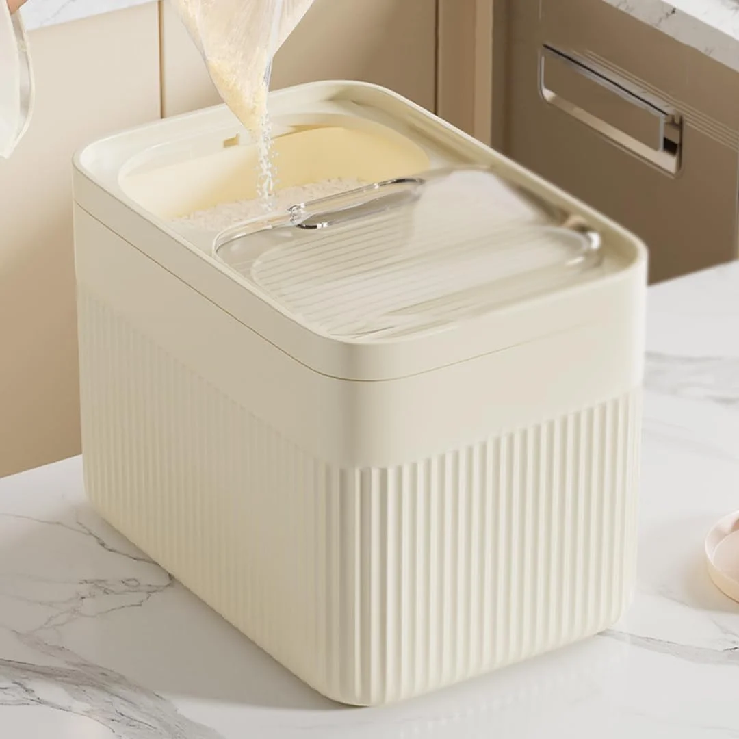 ظرف نگهداری برنج 5 کیلویی LENND، ظرف ذخیره سازی غلات برنج، ظرف غلات مهر و موم شده با پیمانه اندازه گیری، سطل ذخیره سازی برنج برای آجیل، ظروف نگهداری مواد غذایی و غلات مناسب برای سازماندهی آشپزخانه و انبار