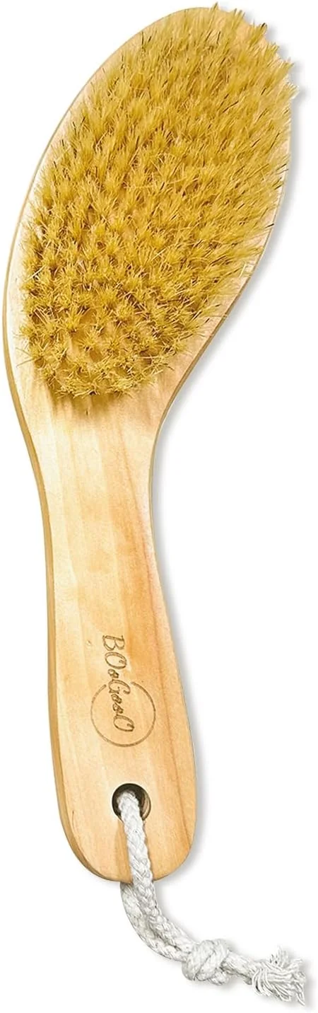 برس خشک زیبایی BooGooo | لایه برداری و سم زدایی برای پوست خشک | برس چوبی با الیاف طبیعی سیزال تجزیه پذیر | سلول های مرده پوست را برای داشتن پوستی درخشان و صاف از بین می برد