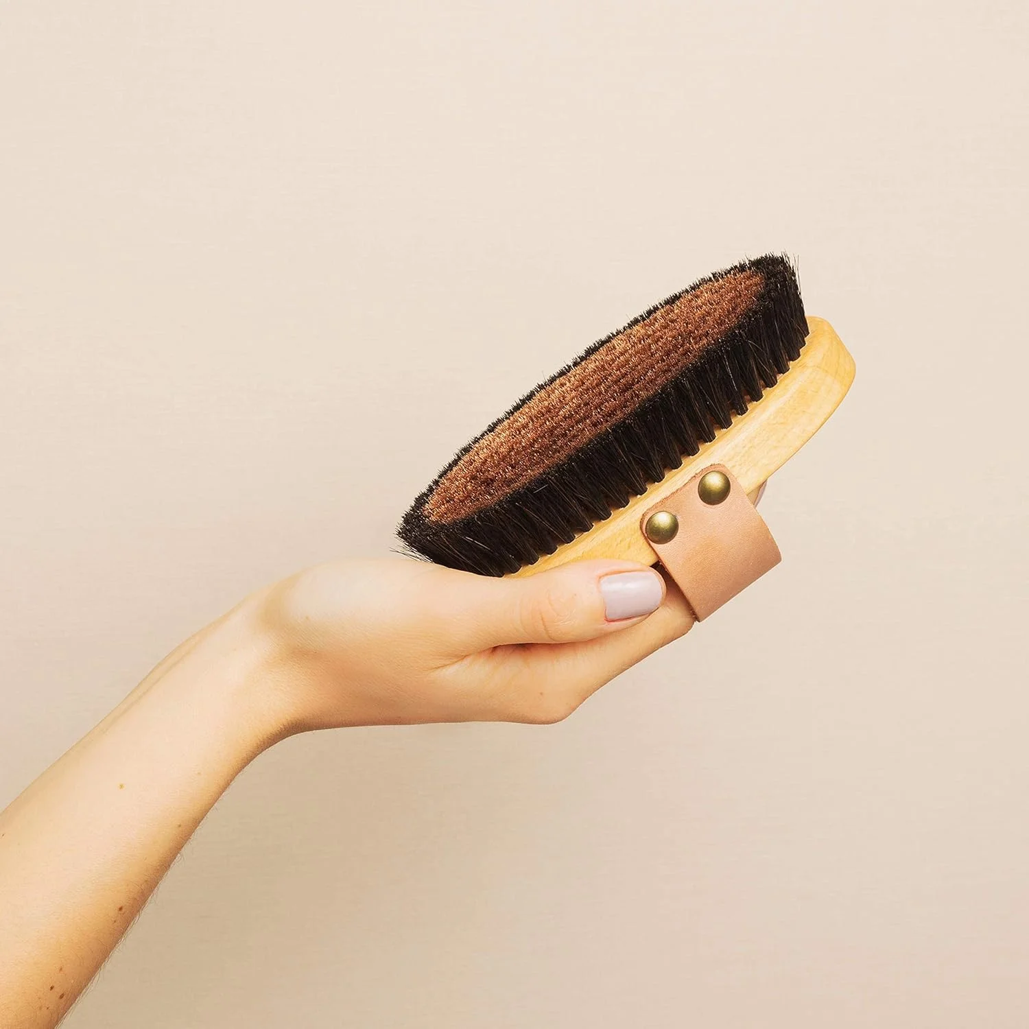 برس راهبه روحی® / برس خشک بدن یونی / برس انرژی / برس مسی / برس یونی برای ماساژ برس خشک 100% موی طبیعی / ساخت آلمان / چوب راش منطقه ای / ضد سلولیت