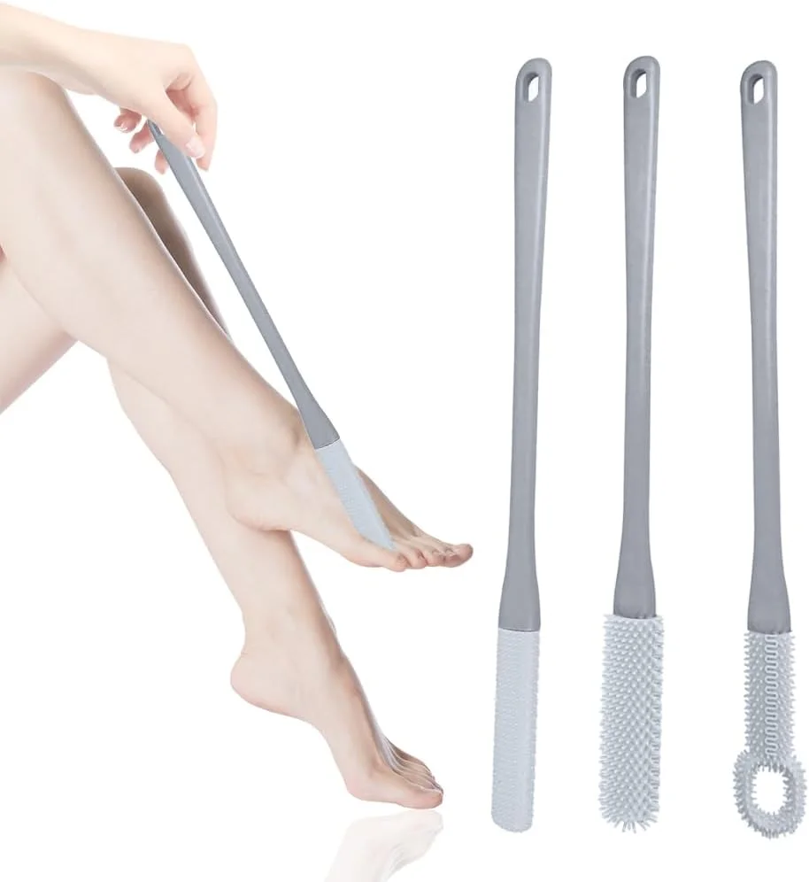 WDKXCN Pack of 3 Foot Brush for the Shower, Foot Brush with Long Handle, Efficient Foot Brush Shower, Soft Silicone Foot Wash Brush, Foot Wash Brush for Feet Exfoliating Brush, Toe Gaps Cleaning Brush