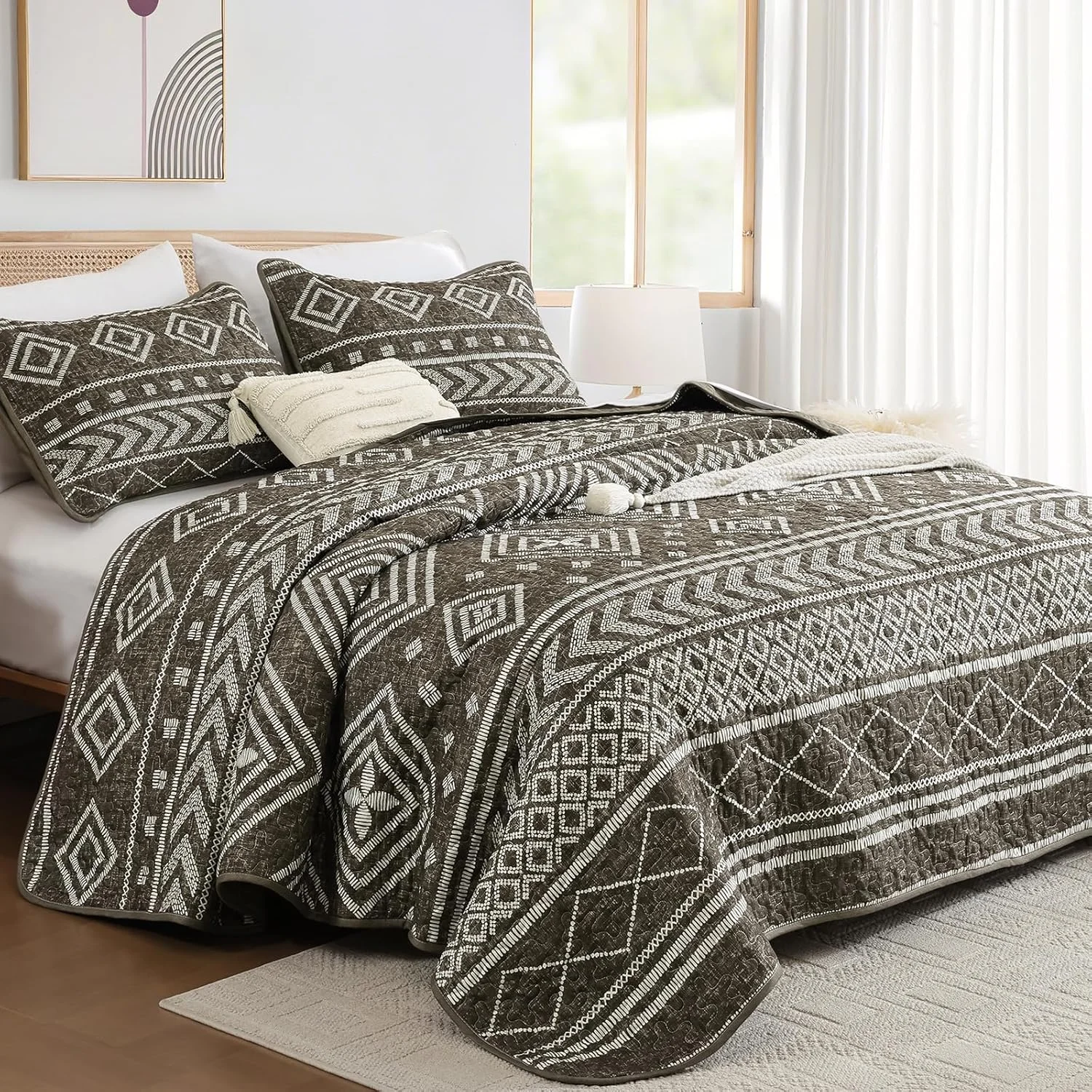 ست لحاف طرح بوهو قهوه ای Yiran سایز کوئین، ست روتختی راه راه، ست رو تختی سبک وزن طرح آزتک بوهمی با 2 روبالشتی برای تخت 244x229 سانتی متر ست لحاف طرح بوهو قهوه ای Yiran سایز کوئین، ست روتختی راه راه، ست رو تختی سبک وزن طرح آزتک بوهمی با 2 روبالشتی برای تخت 244x229 سانتی متر