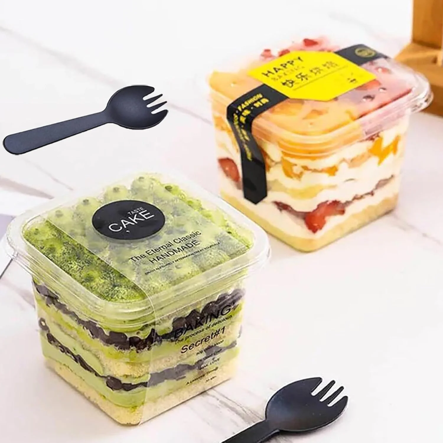 بسته 50 عددی فنجان دسر مربعی 400 میلی لیتری، فنجان های دسر شفاف قابل استفاده مجدد با درب و قاشق (50 ست - 400 میلی لیتر) بسته 50 عددی فنجان دسر مربعی 400 میلی لیتری، فنجان های دسر شفاف قابل استفاده مجدد با درب و قاشق (50 ست - 400 میلی لیتر)