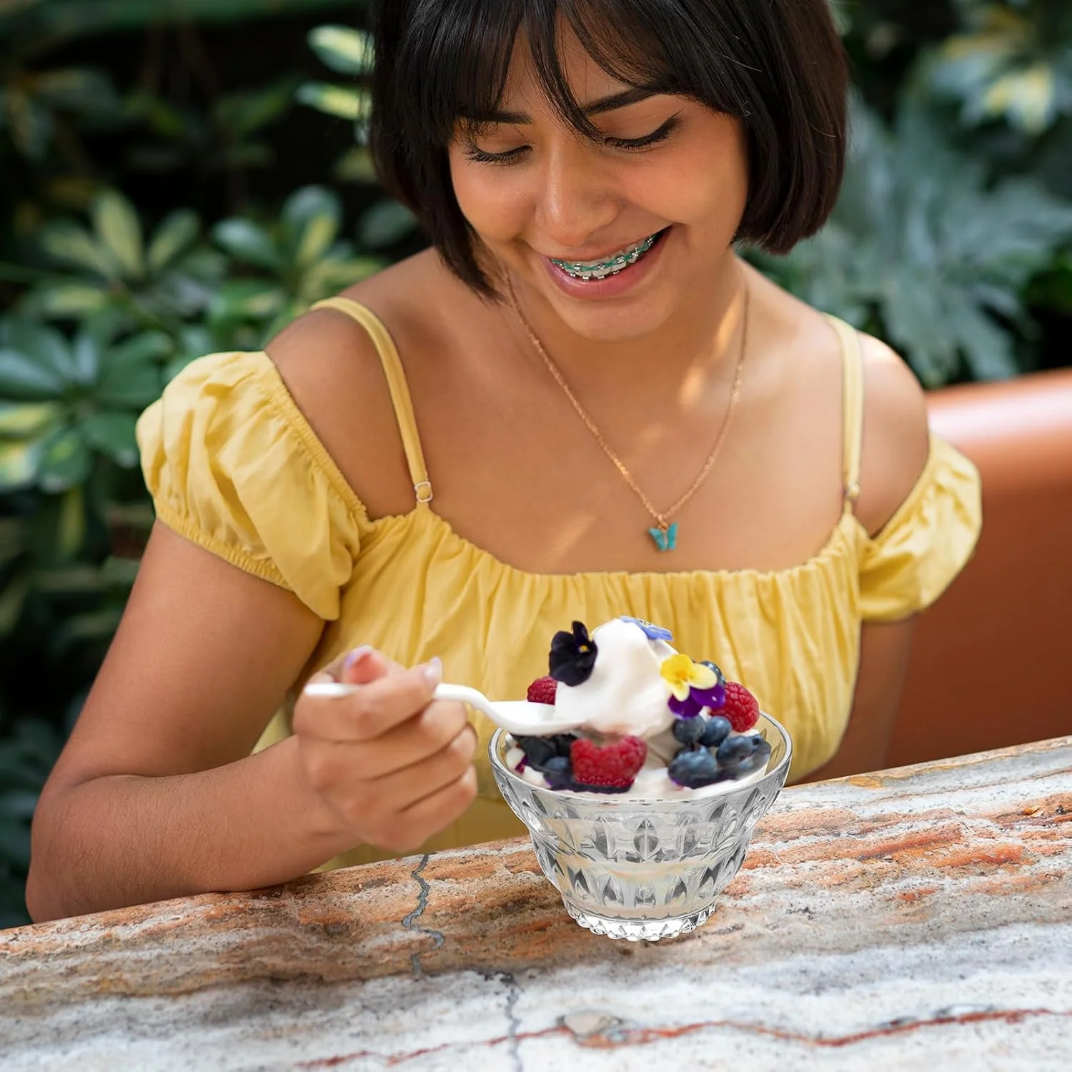 ست کاسه دسر شیشه ای Beautyflier، فنجان بستنی شیشه ای 300 میلی لیتری، کاسه دسر کوچک و زیبا برای دسر، بستنی، میوه، سالاد، تنقلات، کوکتل، چاشنی (شفاف 2، 2 عدد) ست کاسه دسر شیشه ای Beautyflier، فنجان بستنی شیشه ای 300 میلی لیتری، کاسه دسر کوچک و زیبا برای دسر، بستنی، میوه، سالاد، تنقلات، کوکتل، چاشنی (شفاف 2، 2 عدد)