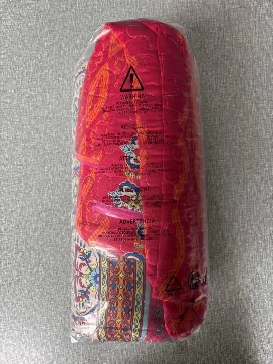 روتختی وانگز بدینگ 240 x 260 سانتی متر خاکستری قهوه ای، روتختی طرح راه راه، لحاف سه تکه دونفره، لحاف میکروفایبر با 2 روبالشی 50 x 75 سانتی متر مناسب اتاق خواب و مبل