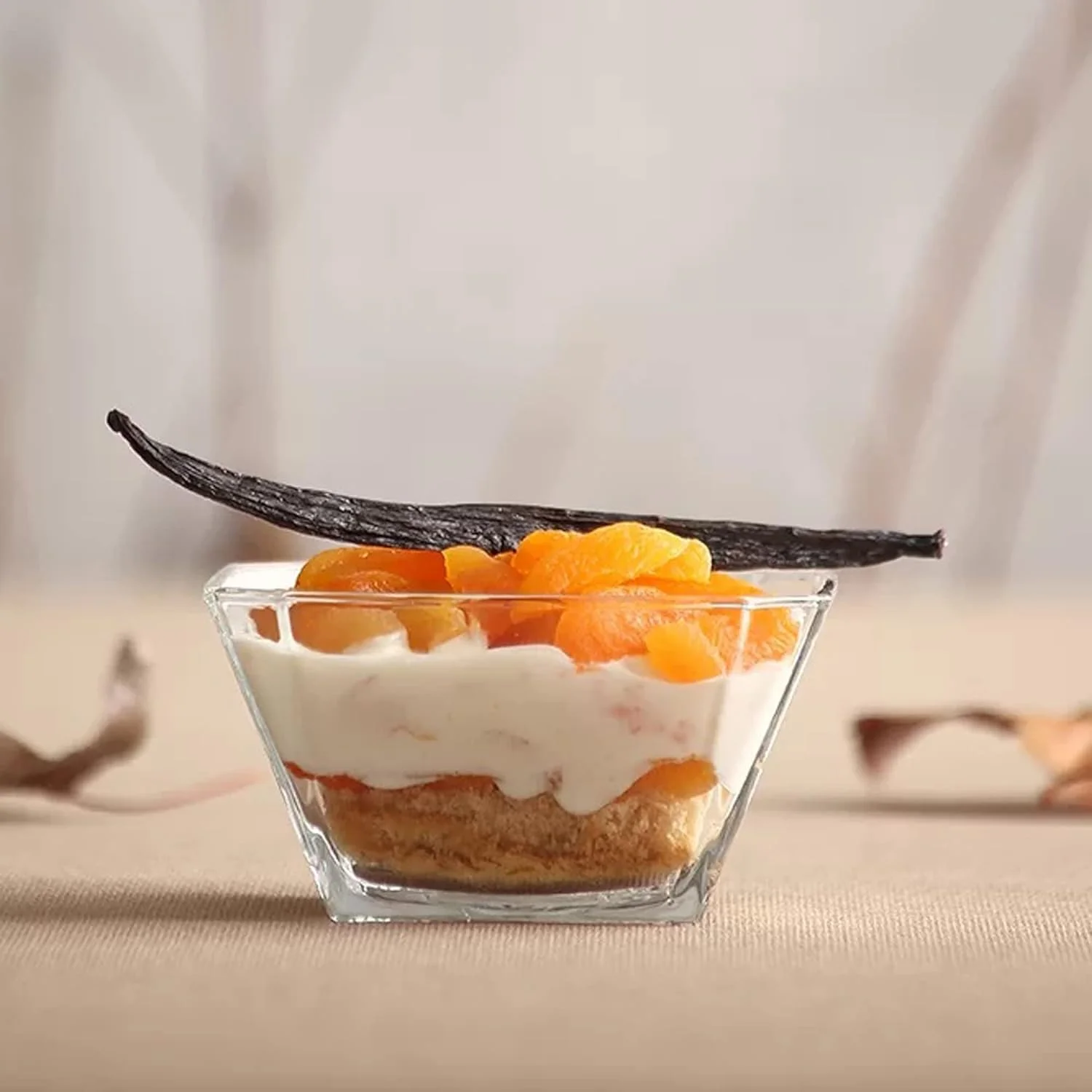 ست 6 عددی کاسه دسر شیشه ای DMA-Z مدل Lav Bowls (حجم 300 میلی لیتر) ست 6 عددی کاسه دسر شیشه ای DMA-Z مدل Lav Bowls (حجم 300 میلی لیتر)