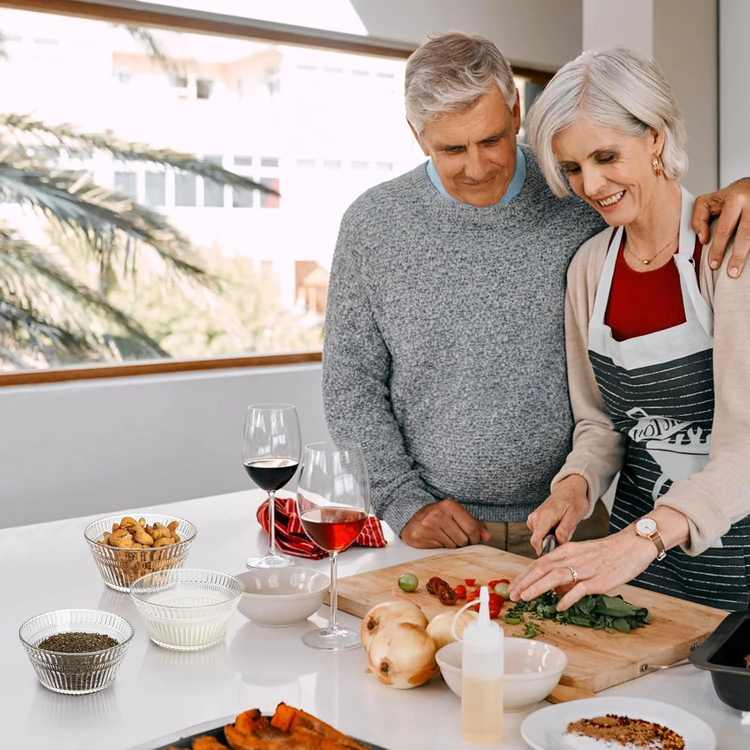 ست 12 عددی کاسه شیشه ای کوچک، کاسه های دسر شیاردار 350 میلی لیتری، فنجان های کاسترد قابل چیدن، برای دسر، بستنی، میوه، سالاد، تنقلات، کوکتل، چاشنی، و مهمانی تعطیلات کریسمس ست 12 عددی کاسه شیشه ای کوچک، کاسه های دسر شیاردار 350 میلی لیتری، فنجان های کاسترد قابل چیدن، برای دسر، بستنی، میوه، سالاد، تنقلات، کوکتل، چاشنی، و مهمانی تعطیلات کریسمس