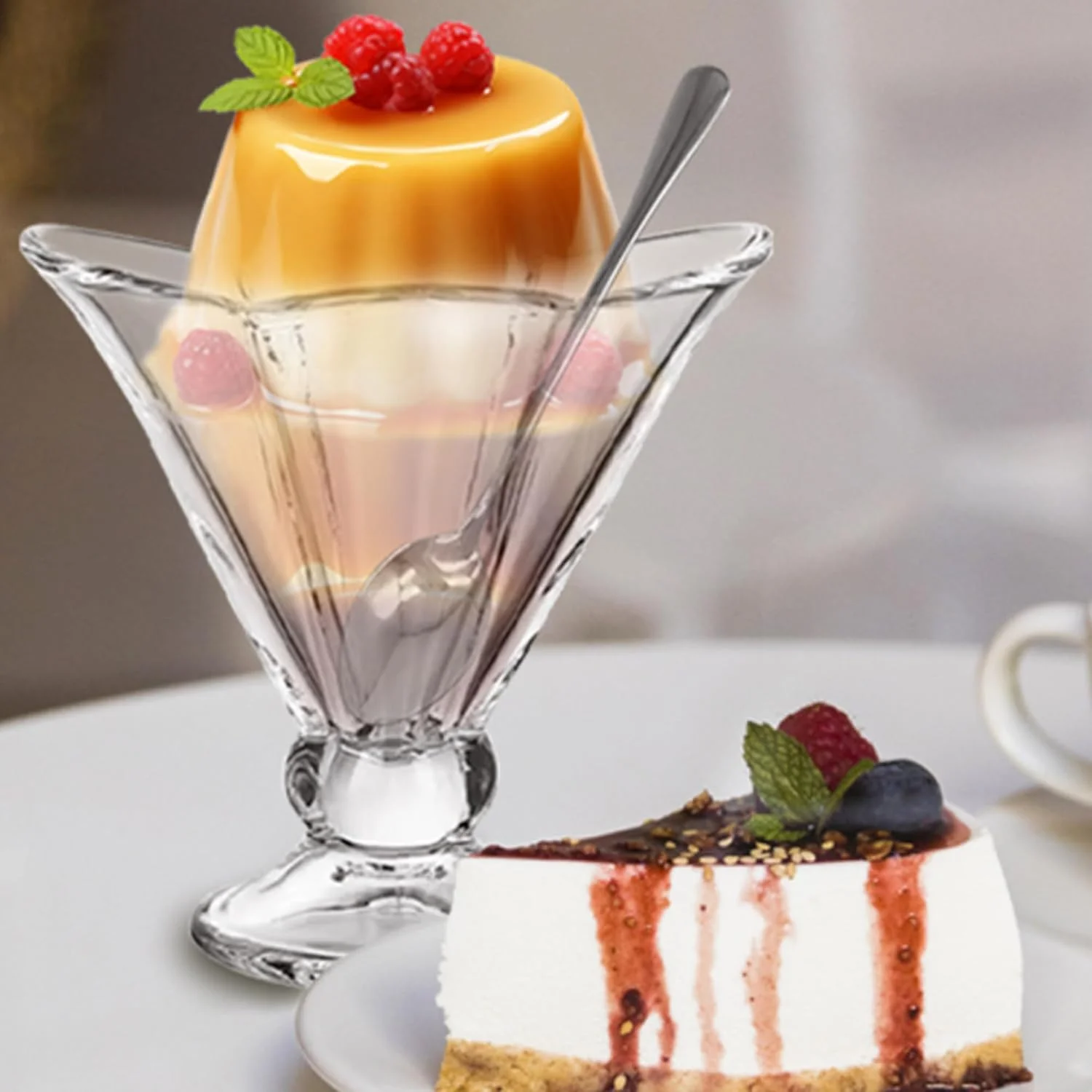 ظروف دسر شیشه ای با قاشق، فنجان های بستنی پایه دار 170 گرمی برای بستنی، میوه، سالاد، کوکتل، میان وعده یا ترایفل، کاسه سرو ایده آل برای مهمانی های تعطیلات، شفاف 4 عدد ظروف دسر شیشه ای با قاشق، فنجان های بستنی پایه دار 170 گرمی برای بستنی، میوه، سالاد، کوکتل، میان وعده یا ترایفل، کاسه سرو ایده آل برای مهمانی های تعطیلات، شفاف 4 عدد