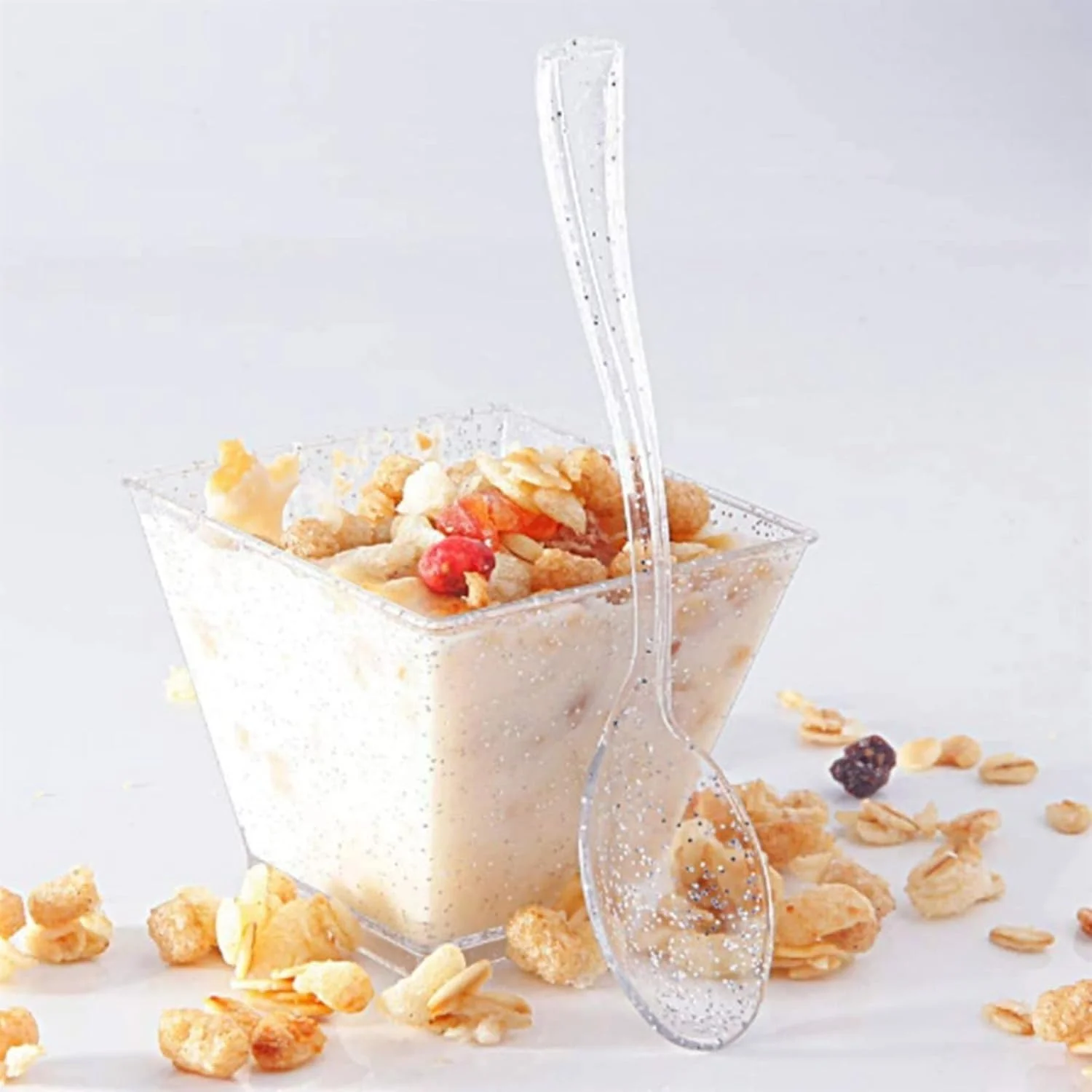 HHMMEDE کاسه های دسر، فنجان مینی چیزکیک مربعی با قاشق، کاسه دسر اکلیلی طلایی نقره ای، دسر مهمانی، پیش غذا، میوه (طلایی) HHMMEDE کاسه های دسر، فنجان مینی چیزکیک مربعی با قاشق، کاسه دسر اکلیلی طلایی نقره ای، دسر مهمانی، پیش غذا، میوه (طلایی)