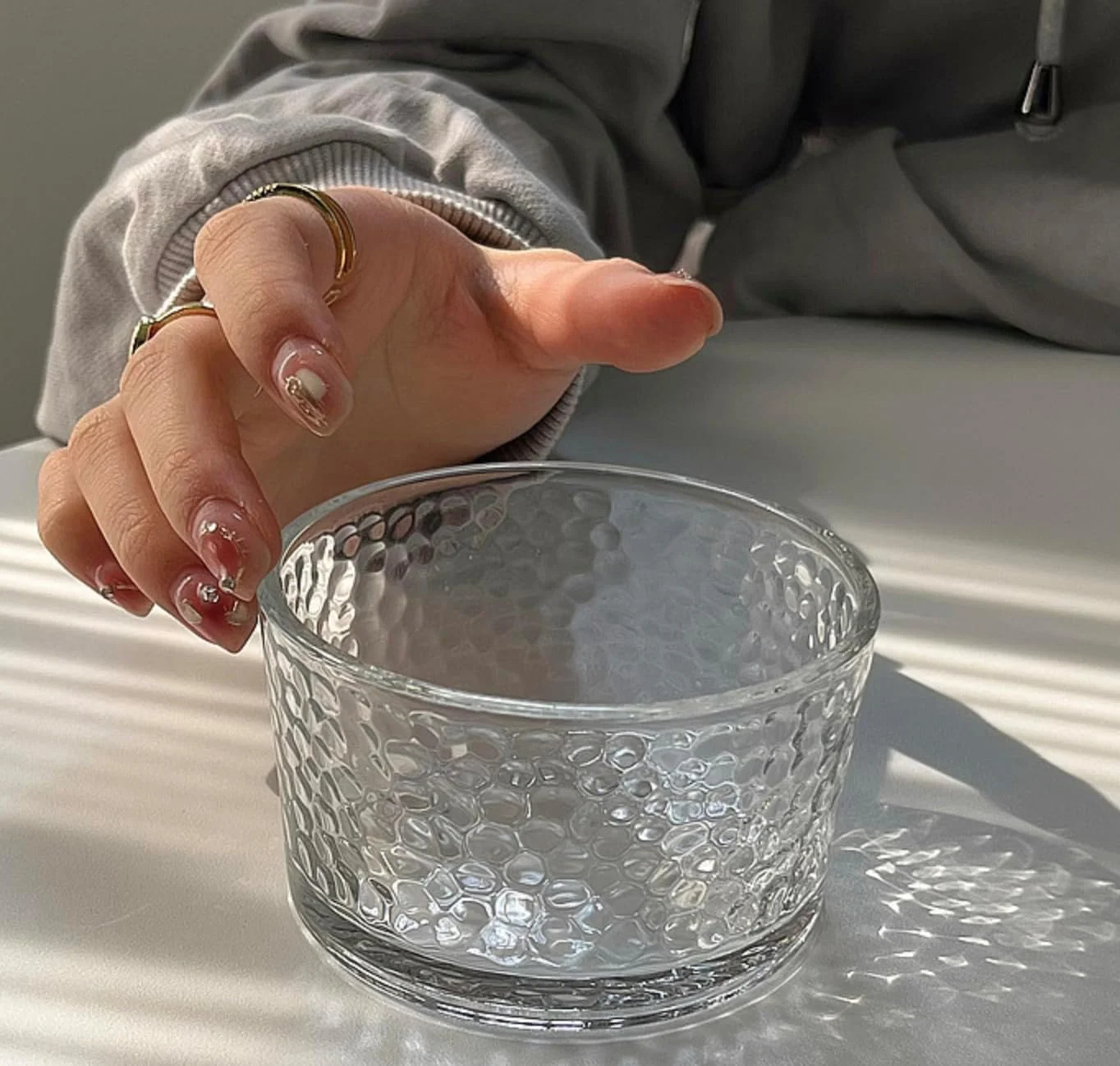 هومیز، ست 6 تایی کاسه دسر شیشه ای، ظروف 250 میلی لیتری، طراحی لوکس نوردی برای دسر، کاری، ماست، تنقلات، سبزیجات (چکشی) هومیز، ست 6 تایی کاسه دسر شیشه ای، ظروف 250 میلی لیتری، طراحی لوکس نوردی برای دسر، کاری، ماست، تنقلات، سبزیجات (چکشی)