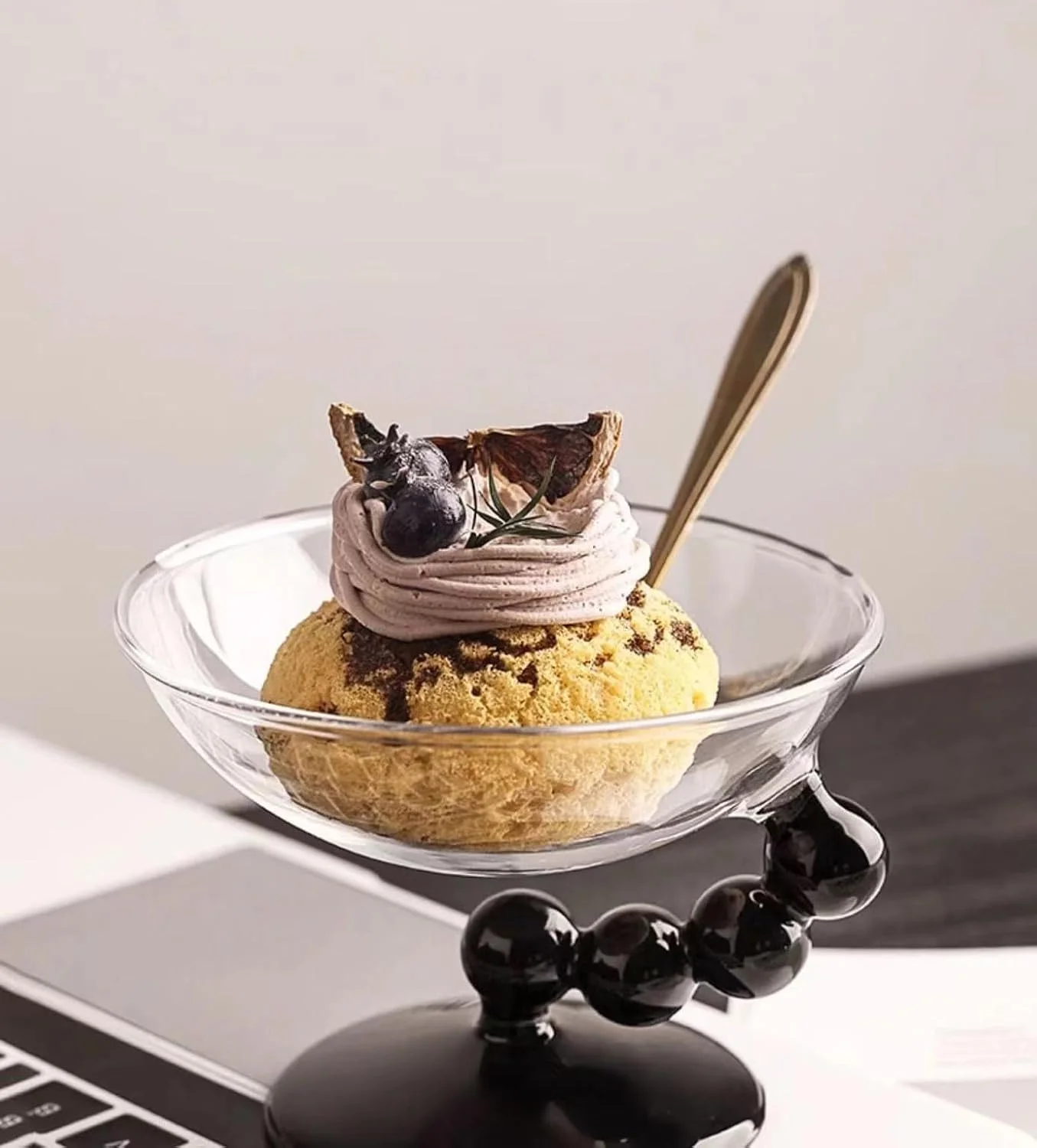 کاسه دسر شیشه ای gugululu، فنجان دسر پایه دار، فنجان بستنی شیشه ای برای دسر، بستنی خوری، بستنی، سالاد، کوکتل، چاشنی، ترایفل کاسه دسر شیشه ای gugululu، فنجان دسر پایه دار، فنجان بستنی شیشه ای برای دسر، بستنی خوری، بستنی، سالاد، کوکتل، چاشنی، ترایفل