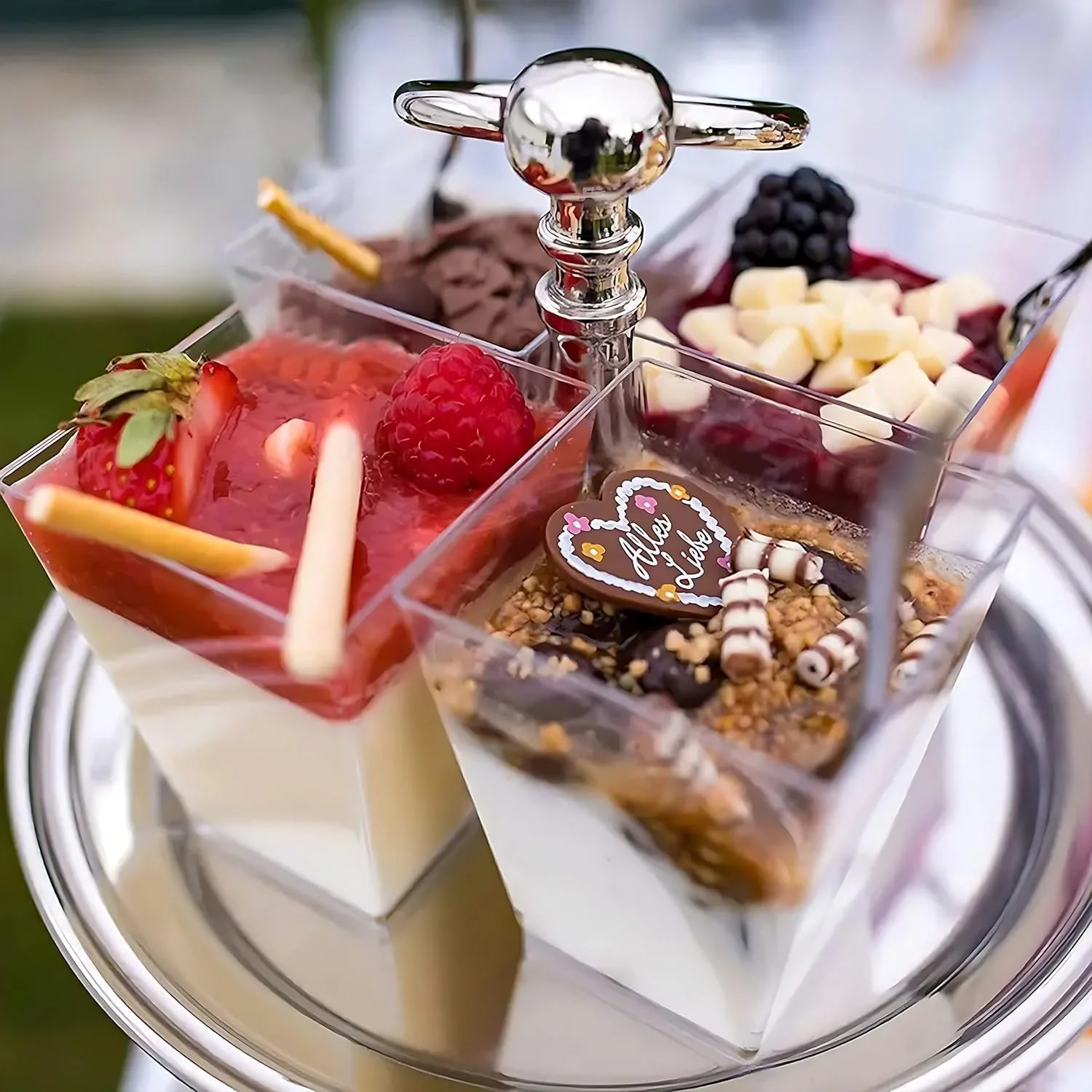 لانگ تائو جین، بسته 50 عددی فنجان دسر پلاستیکی 5 اونسی، فنجان های پارفی با قاشق، فنجان های دسر کوچک شفاف برای پیش غذا، پودینگ، موس، ماست و بستنی (فنجان های 5 اونسی + قاشق، 100 عدد) لانگ تائو جین، بسته 50 عددی فنجان دسر پلاستیکی 5 اونسی، فنجان های پارفی با قاشق، فنجان های دسر کوچک شفاف برای پیش غذا، پودینگ، موس، ماست و بستنی (فنجان های 5 اونسی + قاشق، 100 عدد)