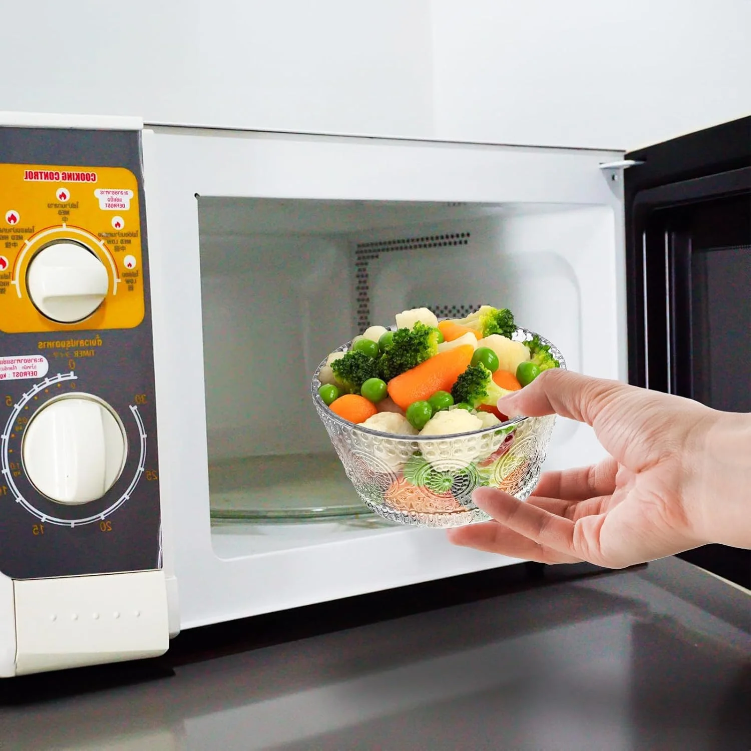 ست 6 عددی کاسه شیشه ای کوچک Nagpew، کاسه های دسر برجسته 350 میلی لیتری برای بستنی، کاسه های سرو تنقلات قابل چیدن، ظروف جانبی برای غوطه ور کردن، ماست، غلات، آب نبات ست 6 عددی کاسه شیشه ای کوچک Nagpew، کاسه های دسر برجسته 350 میلی لیتری برای بستنی، کاسه های سرو تنقلات قابل چیدن، ظروف جانبی برای غوطه ور کردن، ماست، غلات، آب نبات