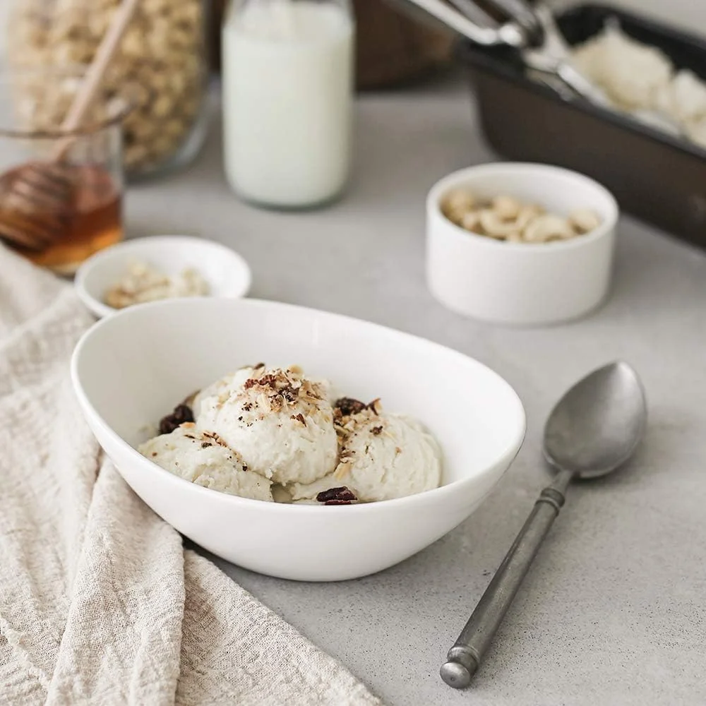 DOWAN کاسه های سفید غلات، مجموعه 6 عددی کاسه های سرامیکی دسر 16 اونسی، کاسه های بیضی بستنی برای غلات، میان وعده، دسر، پاستا و غذای جانبی، قابل استفاده در مایکروویو و ماشین ظرفشویی، اندازه مناسب برای مهمانی های چای باغ DOWAN کاسه های سفید غلات، مجموعه 6 عددی کاسه های سرامیکی دسر 16 اونسی، کاسه های بیضی بستنی برای غلات، میان وعده، دسر، پاستا و غذای جانبی، قابل استفاده در مایکروویو و ماشین ظرفشویی، اندازه مناسب برای مهمانی های چای باغ