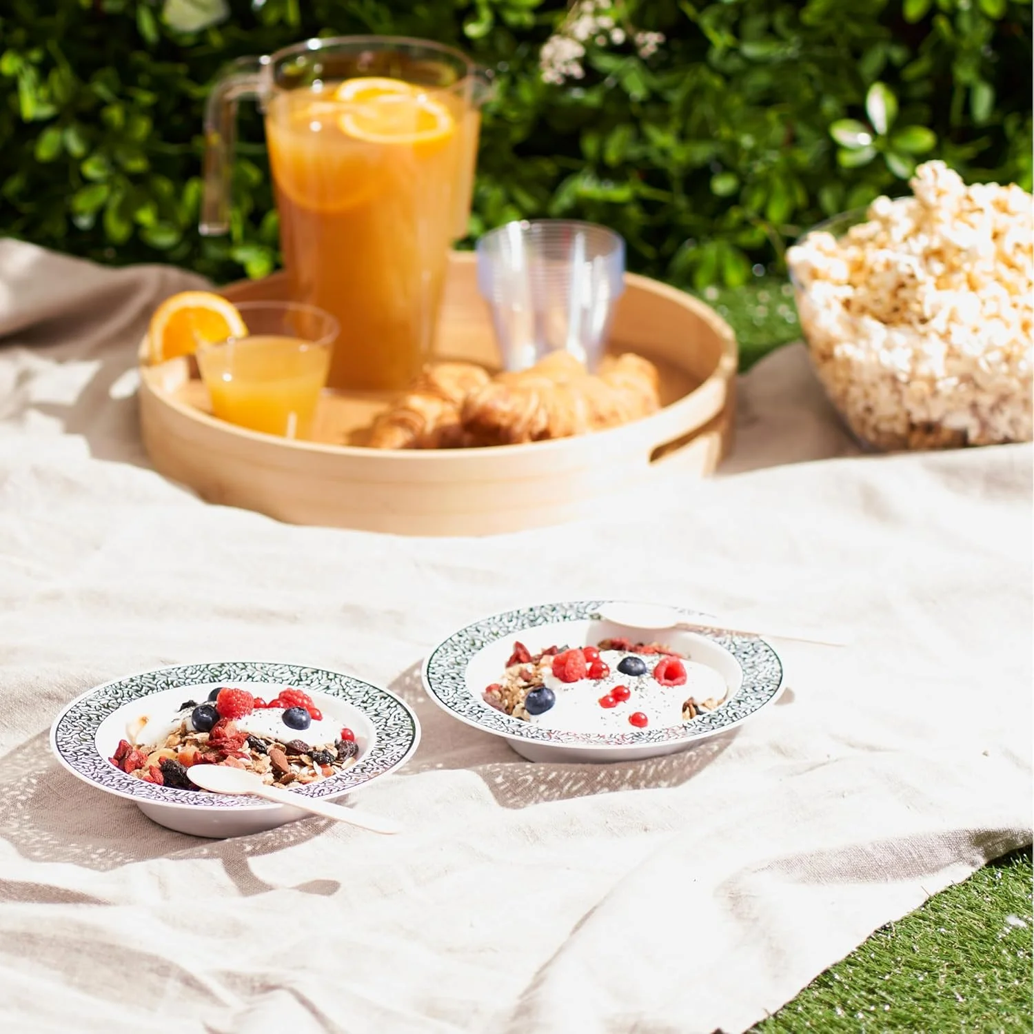 ظروف دسر پلاستیکی ممتاز NALACAL، ظروف پلاستیکی چند منظوره با حاشیه توری نقره ای، مناسب برای پیک نیک، غذای مهمانی، باربیکیو، مهمانی باغ (18 سانتی متر - 20 عدد) ظروف دسر پلاستیکی ممتاز NALACAL، ظروف پلاستیکی چند منظوره با حاشیه توری نقره ای، مناسب برای پیک نیک، غذای مهمانی، باربیکیو، مهمانی باغ (18 سانتی متر - 20 عدد)