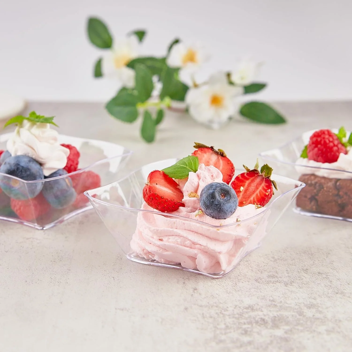 ظروف بستنی با قاشق، بسته 50 عددی فنجان های کوچک پیش غذا پلاستیکی شفاف 5 اونسی، کاسه های دسر یکبار مصرف برای سرو میوه، چیزکیک، پودینگ مهمانی ظروف بستنی با قاشق، بسته 50 عددی فنجان های کوچک پیش غذا پلاستیکی شفاف 5 اونسی، کاسه های دسر یکبار مصرف برای سرو میوه، چیزکیک، پودینگ مهمانی