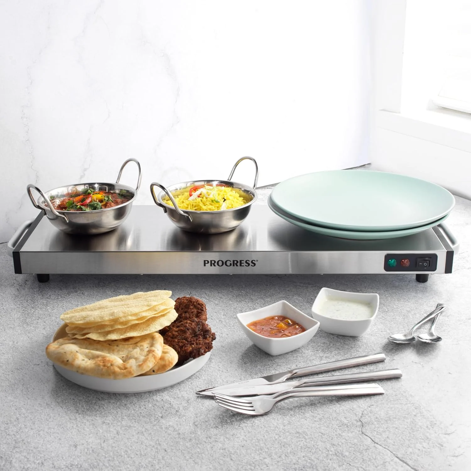 صفحه گرم نگهدارنده بی سیم Progress EK2610P، سینی بزرگ گرم کننده غذا، گرم کننده بشقاب، سینی سرو بوفه قابل حمل، 1200 وات، ضد لغزش، زمان شارژ 15 دقیقه، غذا را تا 60 دقیقه گرم نگه می دارد، مناسب برای کمپینگ/کاروان صفحه گرم نگهدارنده بی سیم Progress EK2610P، سینی بزرگ گرم کننده غذا، گرم کننده بشقاب، سینی سرو بوفه قابل حمل، 1200 وات، ضد لغزش، زمان شارژ 15 دقیقه، غذا را تا 60 دقیقه گرم نگه می دارد، مناسب برای کمپینگ/کاروان