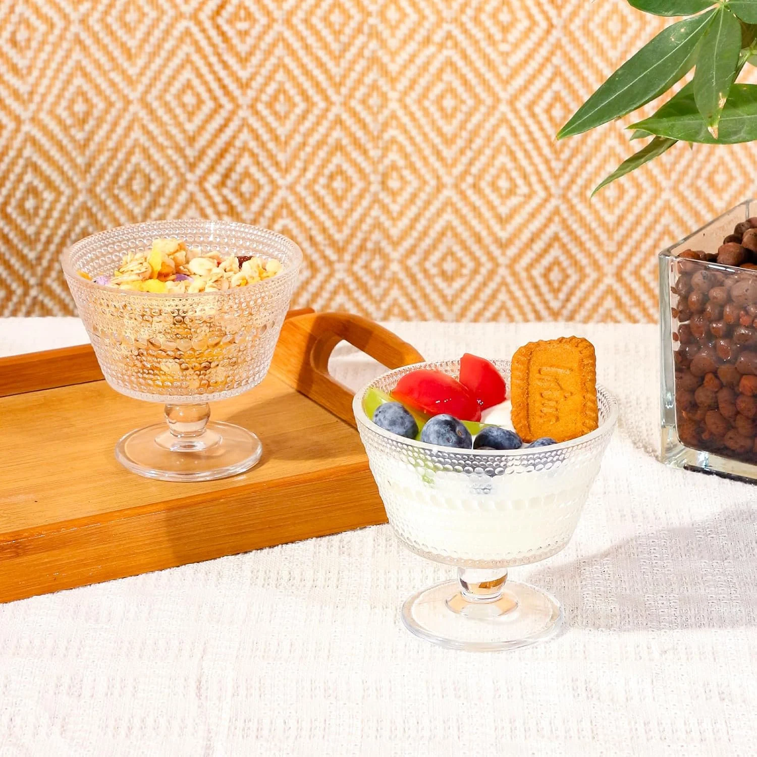 wangsdjy ست 4 عددی کاسه دسر شیشه ای، کاسه های بستنی خوری کریستالی 270 میلی لیتری - ایده آل برای دسر، بستنی، میوه، سالاد، تنقلات، کوکتل، چاشنی و ترایفل (4 عدد) wangsdjy ست 4 عددی کاسه دسر شیشه ای، کاسه های بستنی خوری کریستالی 270 میلی لیتری - ایده آل برای دسر، بستنی، میوه، سالاد، تنقلات، کوکتل، چاشنی و ترایفل (4 عدد)