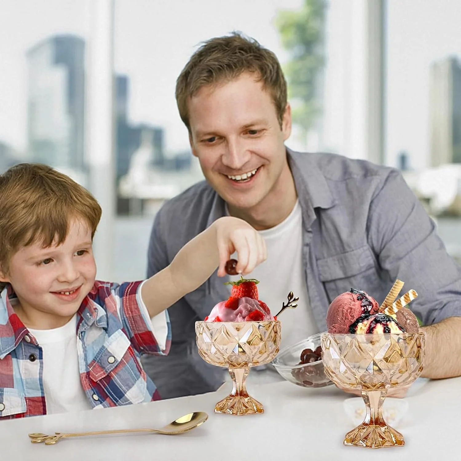 ظروف دسر شیشه ای یامی سم، لیوان های دسر پایه دار بستنی 280 میلی لیتری، لیوان های دسر شیشه ای برای ترافل، پارفه، بستنی خوری و آجیل خوری، ست 2 عددی، ظروف دسر شیشه ای با قاشق ظروف دسر شیشه ای یامی سم، لیوان های دسر پایه دار بستنی 280 میلی لیتری، لیوان های دسر شیشه ای برای ترافل، پارفه، بستنی خوری و آجیل خوری، ست 2 عددی، ظروف دسر شیشه ای با قاشق