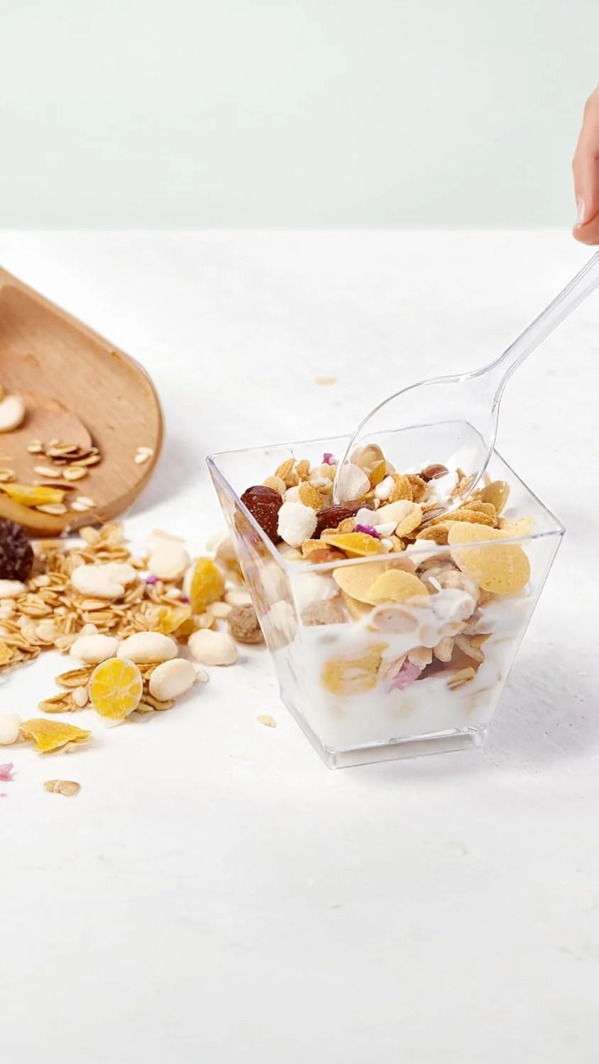 شیرین سون بسته 50 عددی مینی فنجان دسر پلاستیکی شفاف با قاشق، ایده آل برای مهمانی های تست و پیش غذا، فنجان های پارفه مربعی قابل استفاده مجدد برای دسر و موارد دیگر، فنجان های 60 میلی لیتری شیرین سون بسته 50 عددی مینی فنجان دسر پلاستیکی شفاف با قاشق، ایده آل برای مهمانی های تست و پیش غذا، فنجان های پارفه مربعی قابل استفاده مجدد برای دسر و موارد دیگر، فنجان های 60 میلی لیتری