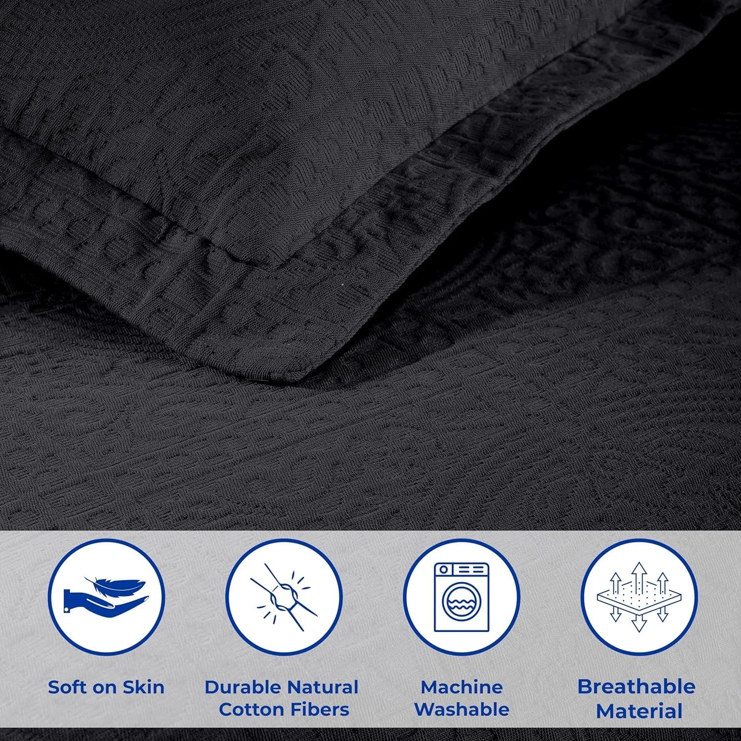 Superior Cotton Fleur De Lis Bedspread Set, Warm Blankets, All-Season Bedding, Bedroom Decor, Decorative Boho Medallion Coverlet, includes 1 Bedspread, 2 Pillow Shams, King, Black
