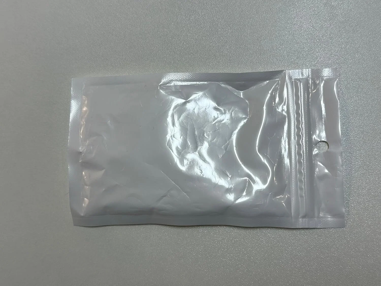 سوهان برقی پینه یسیمولا، دستگاه برقی از بین بردن پینه پا با 3 غلتک تعویضی، چراغ LED و نشانگر، 2 سرعت، مجموعه مراقبت از پا قابل شارژ برای از بین بردن پینه